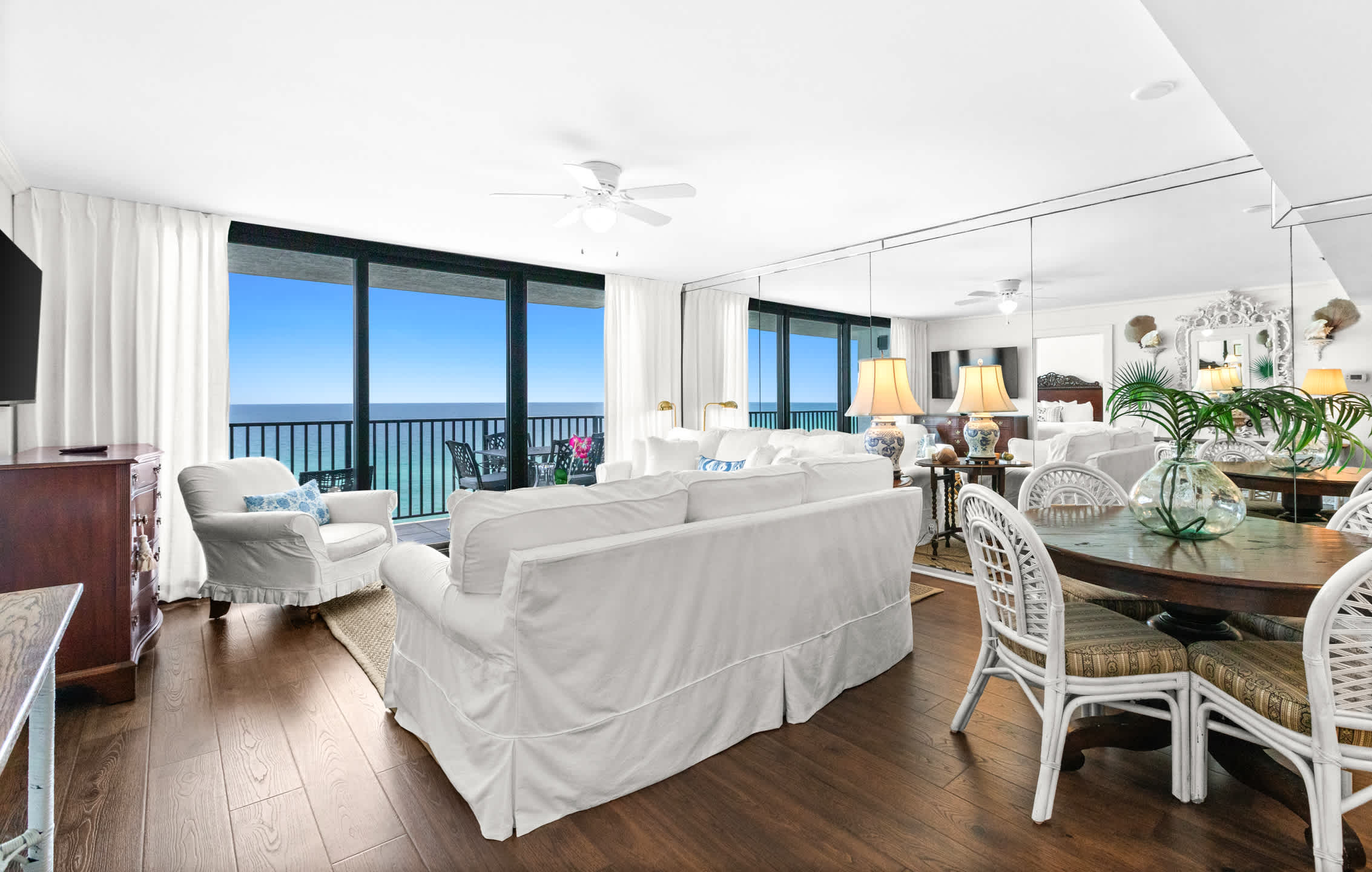 One Seagrove Place 0808 9