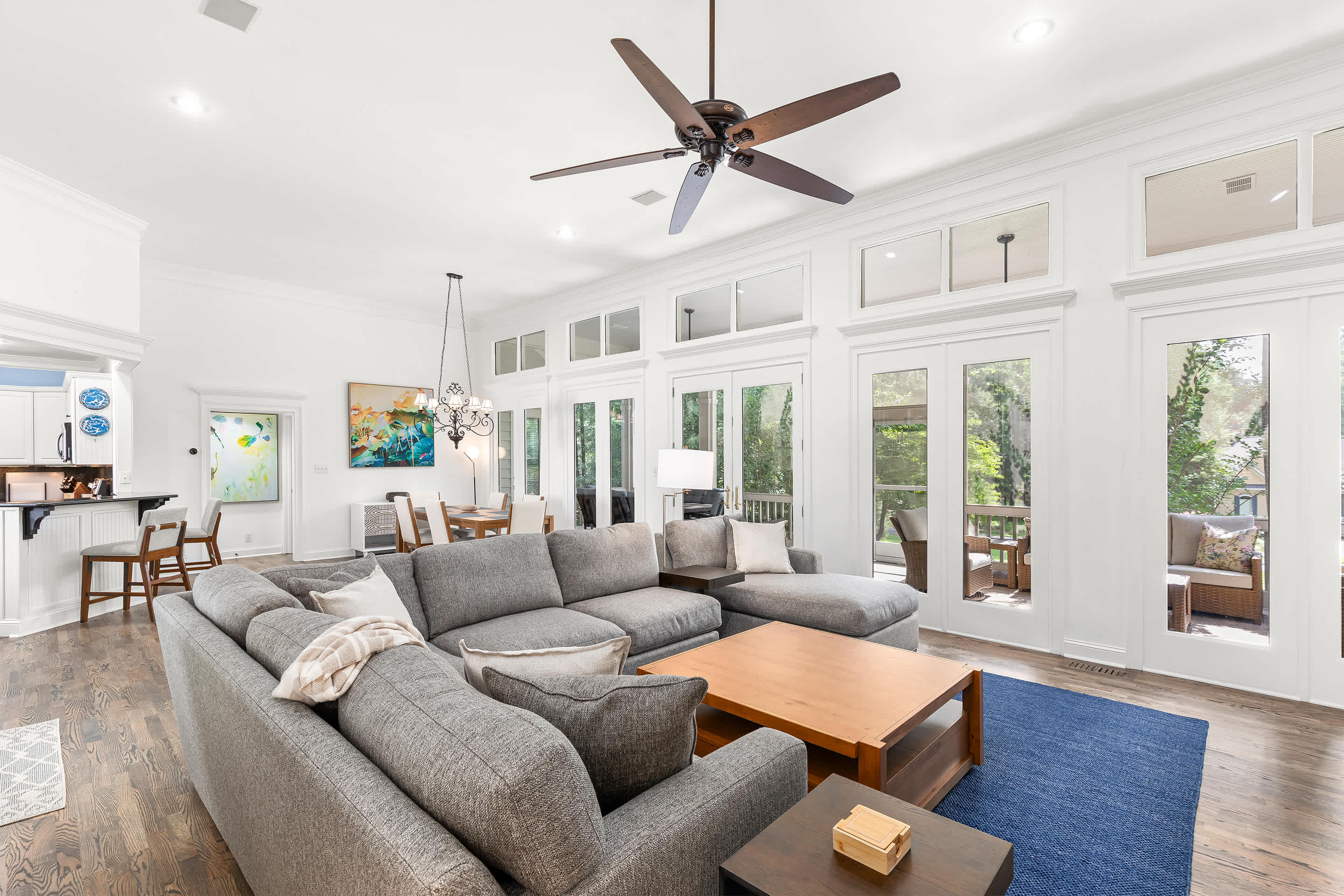 Spacious Great Waters Home w/ Screened Porch 5