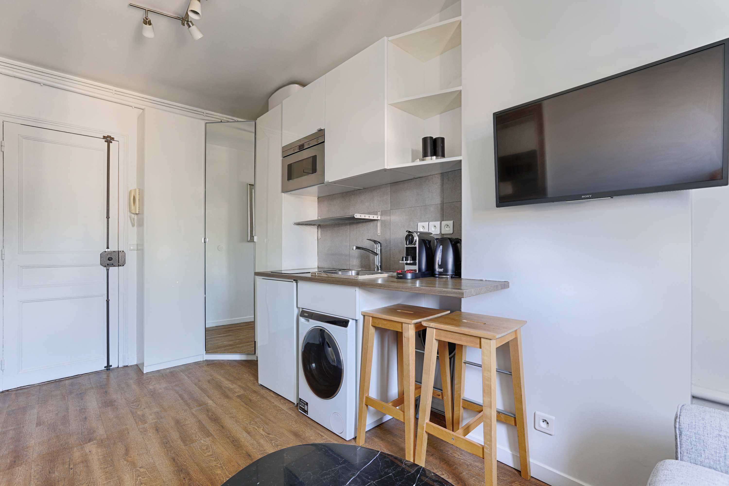Studio de charme Trocadero Bail Mobilité – photo 6