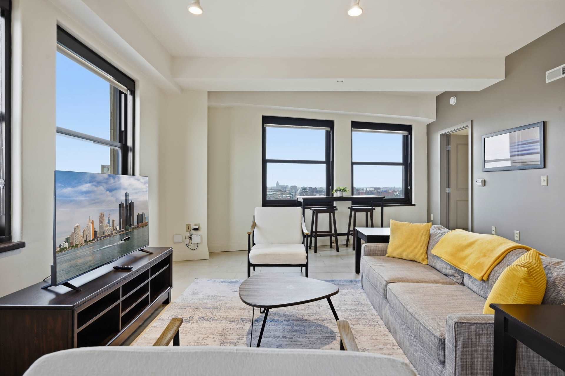 Sunlit 2BR Loft with In-Unit Laundry, Downtown Detroit