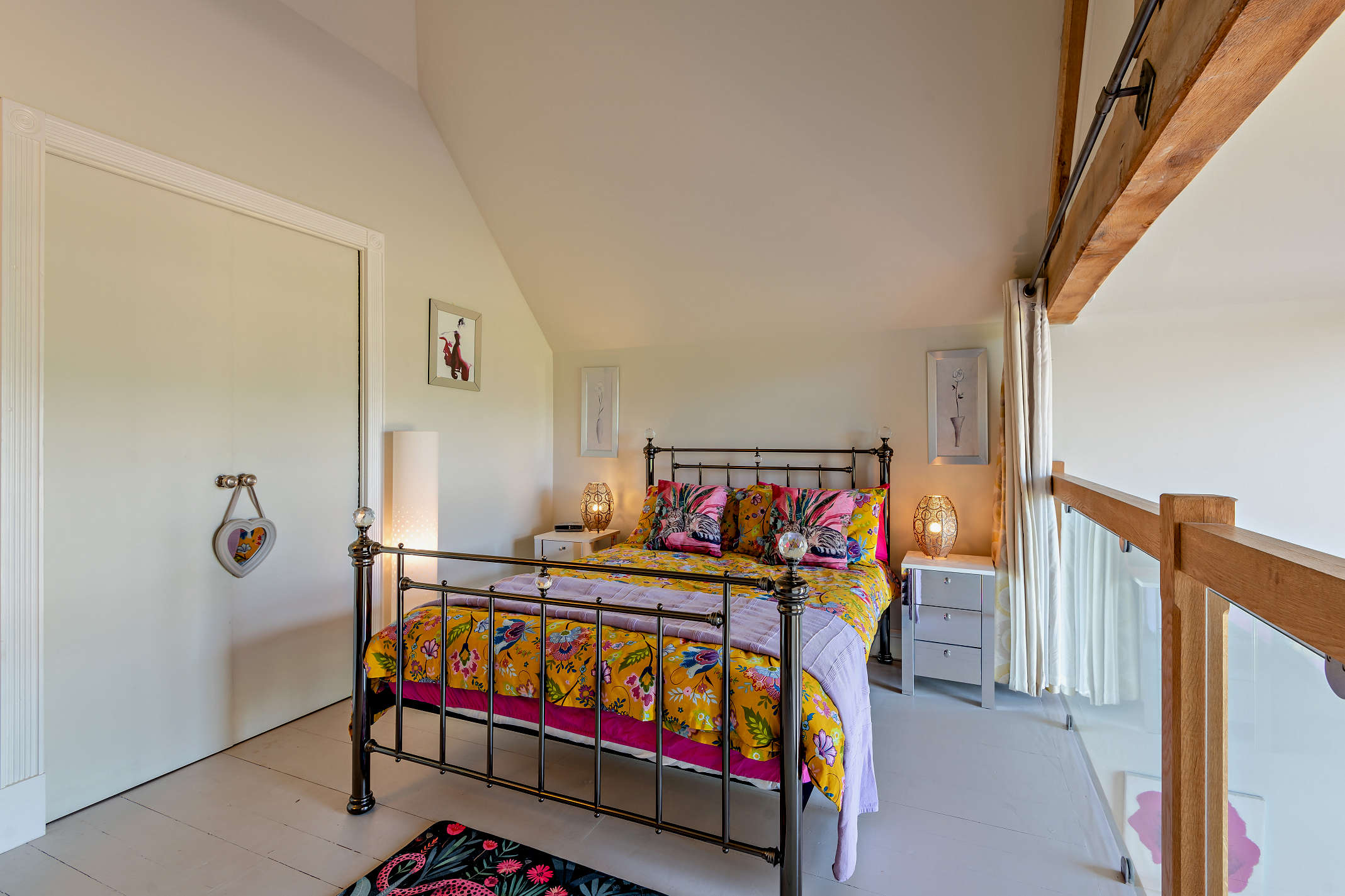 Hallmark Lodge – photo 15