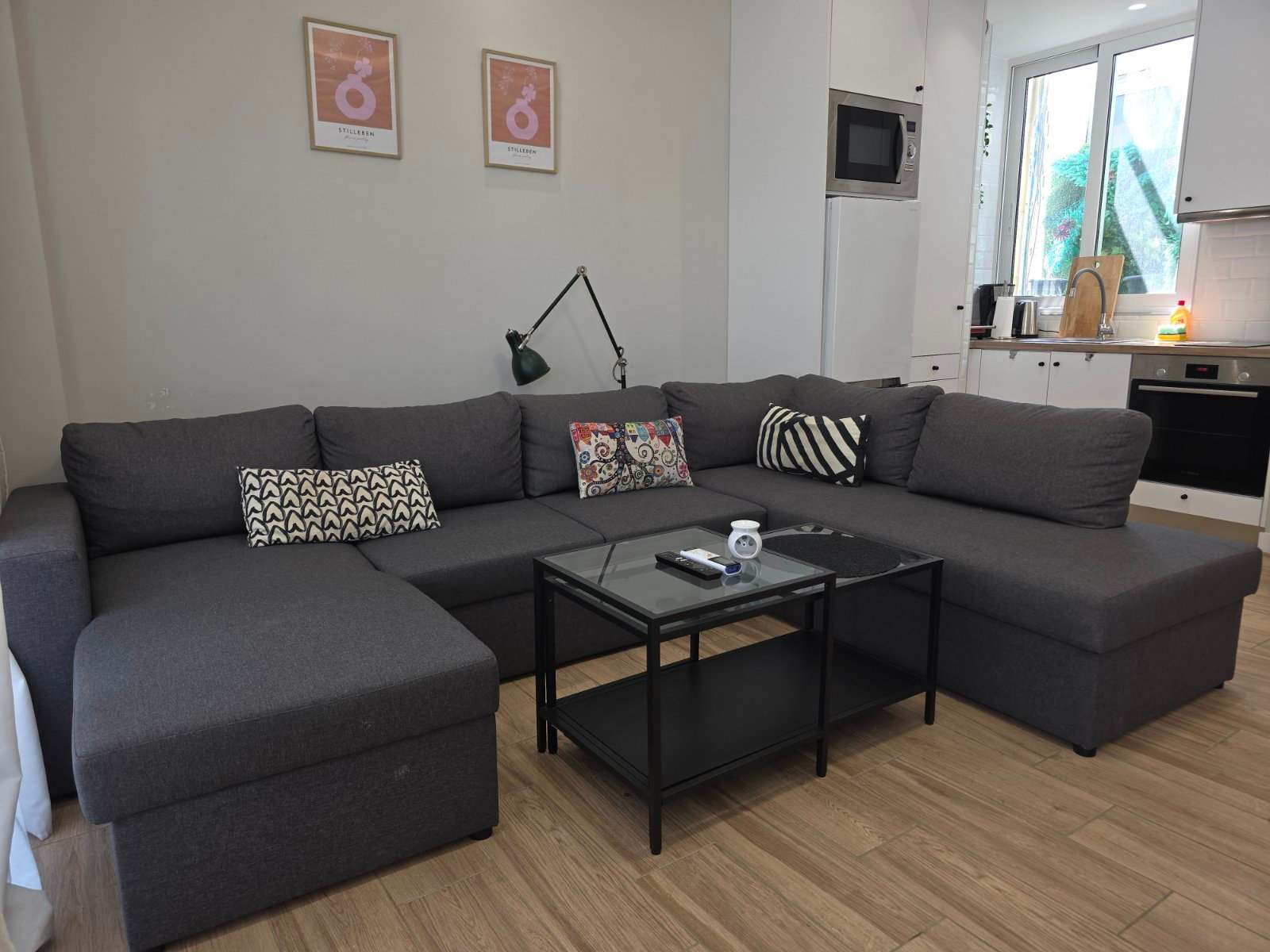 Modern 1 Bd Stay Near Piraeus Tower in Piraeus — photo 2
