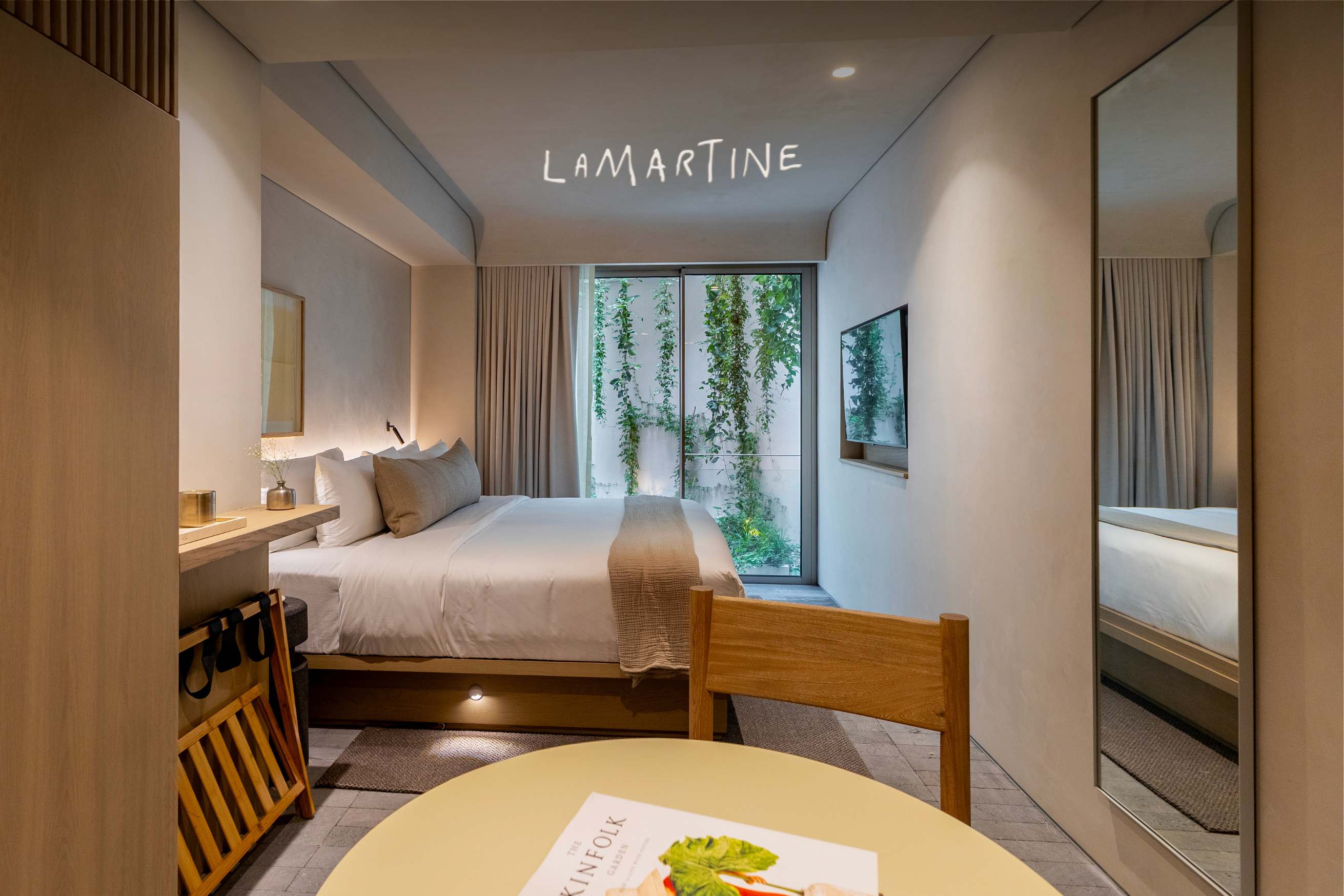 The Garden Suite Lamartine | Gym & Minimalist Vibe 2