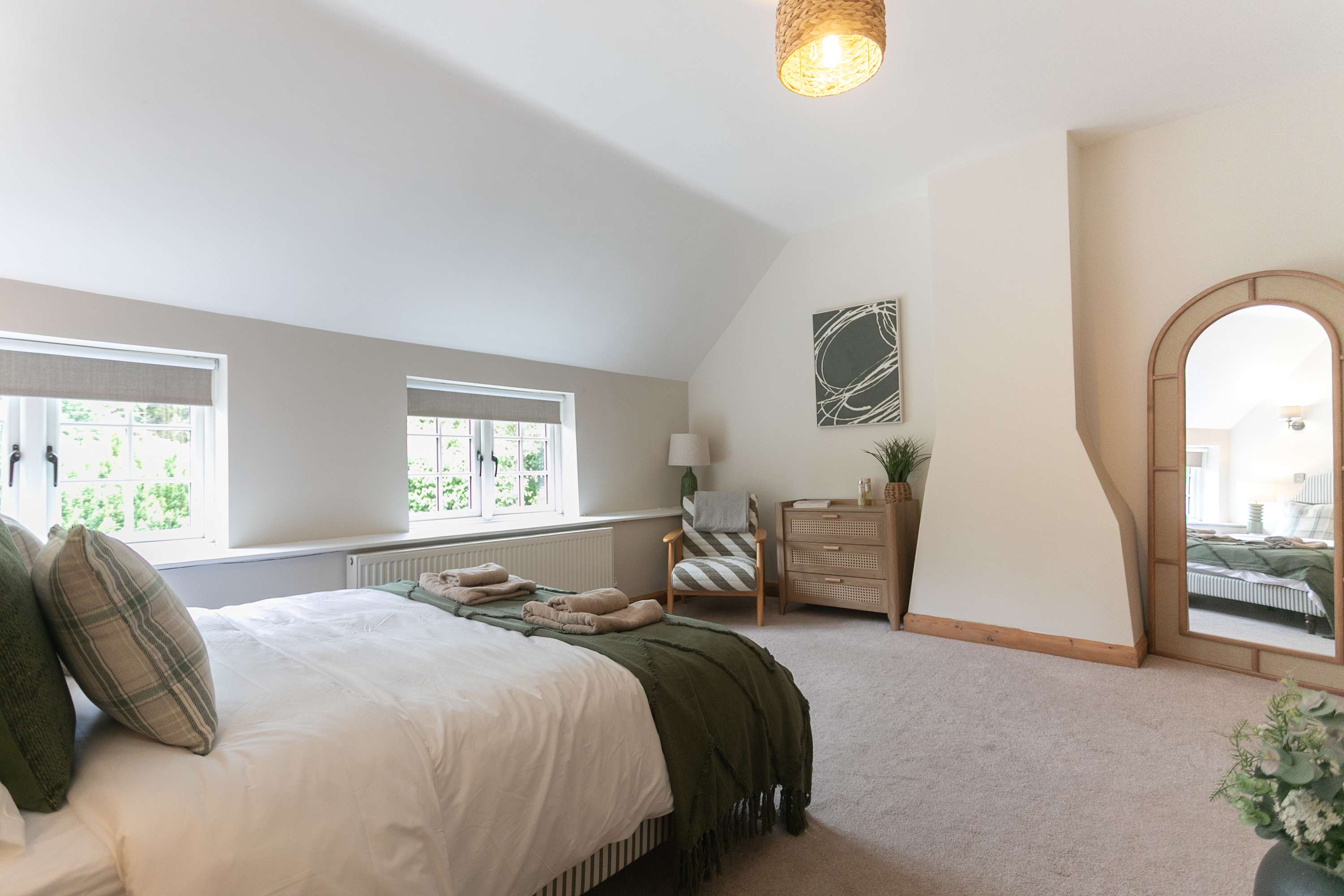 NEW! Cosy Stone Cottage With Free Parking & Wifi