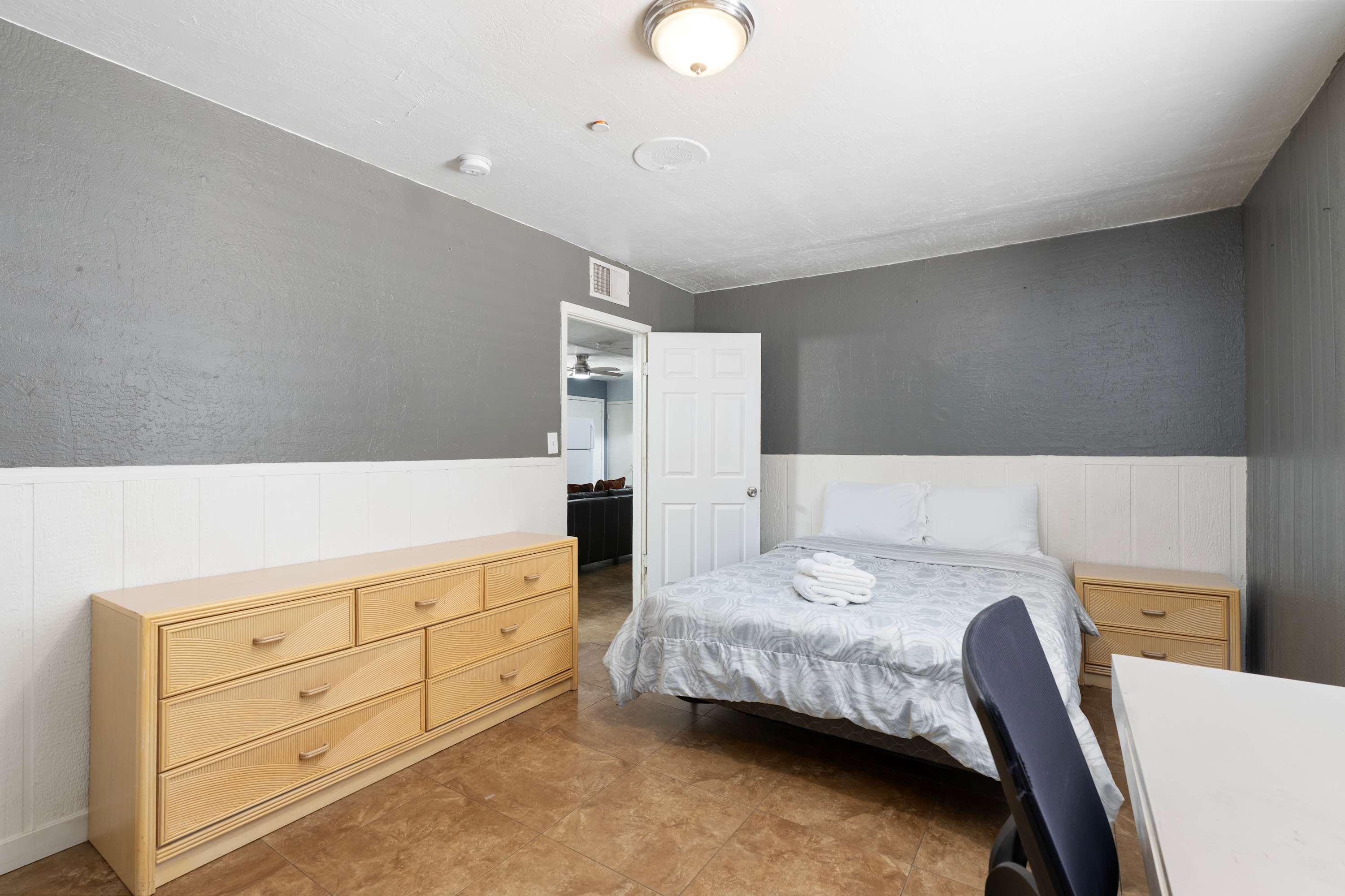 Charming 3BR Near Downtown w/ Yard & Workspace 6