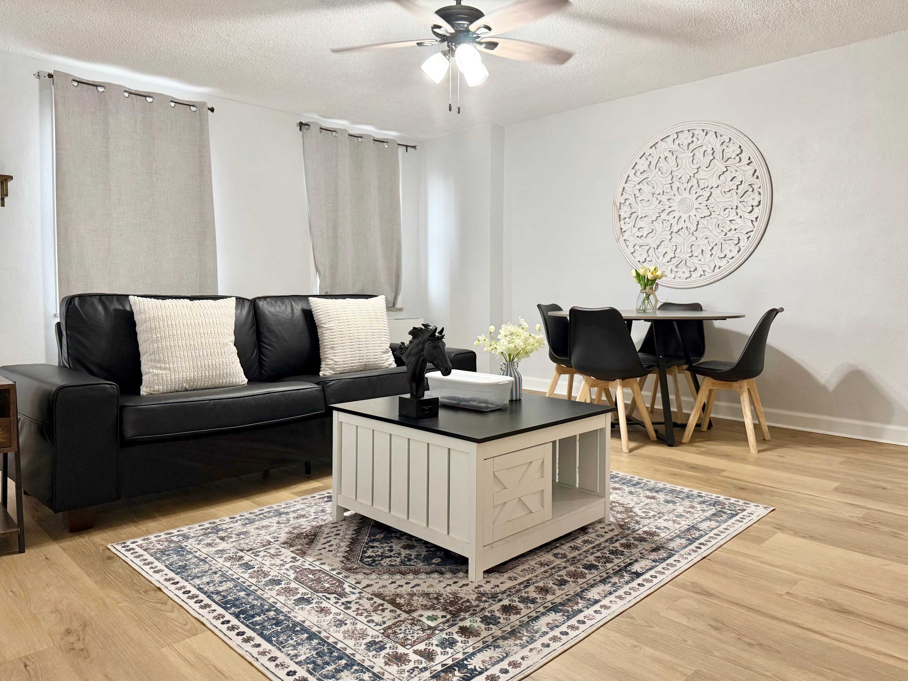 Condo In The Heart Atlanta W/ Private Balcony - Atlanta, GA