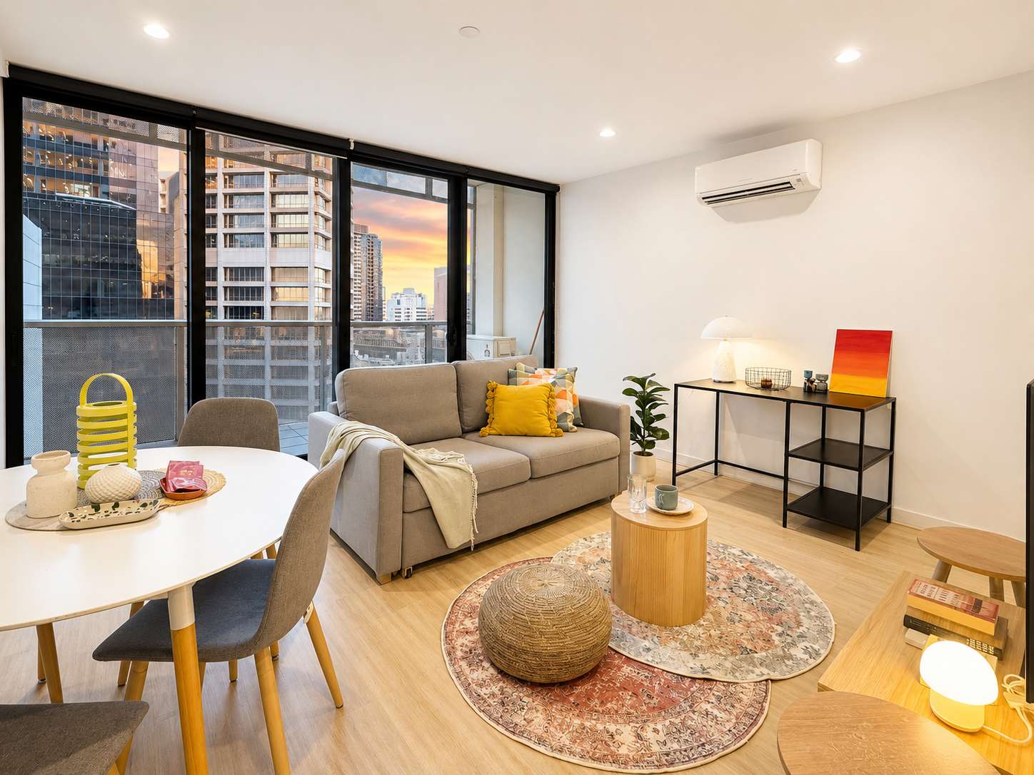 Modern CBD Apt near Southern Cross Station