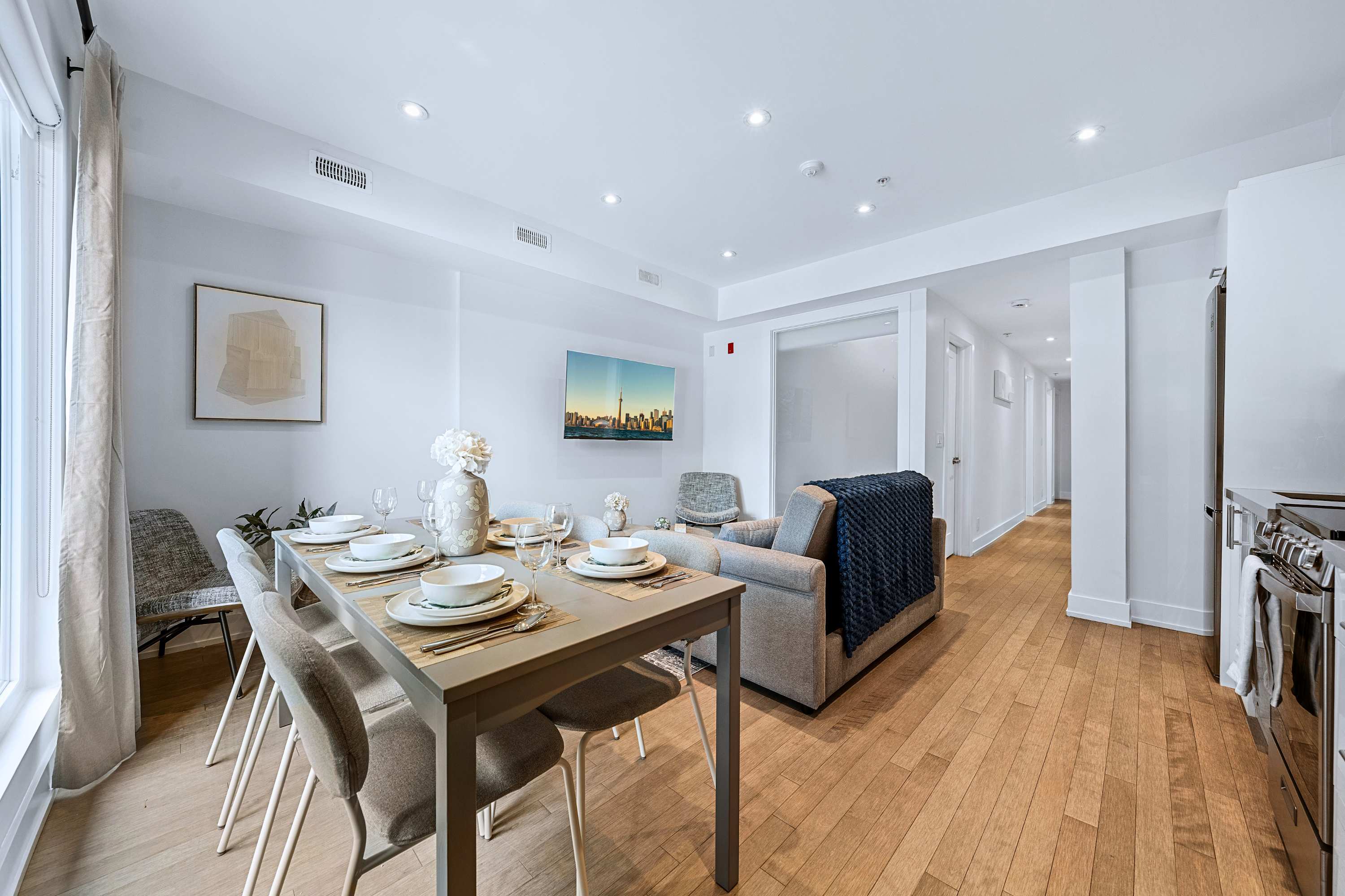 Westend Suite Near High Park Bloor West | Photo 7