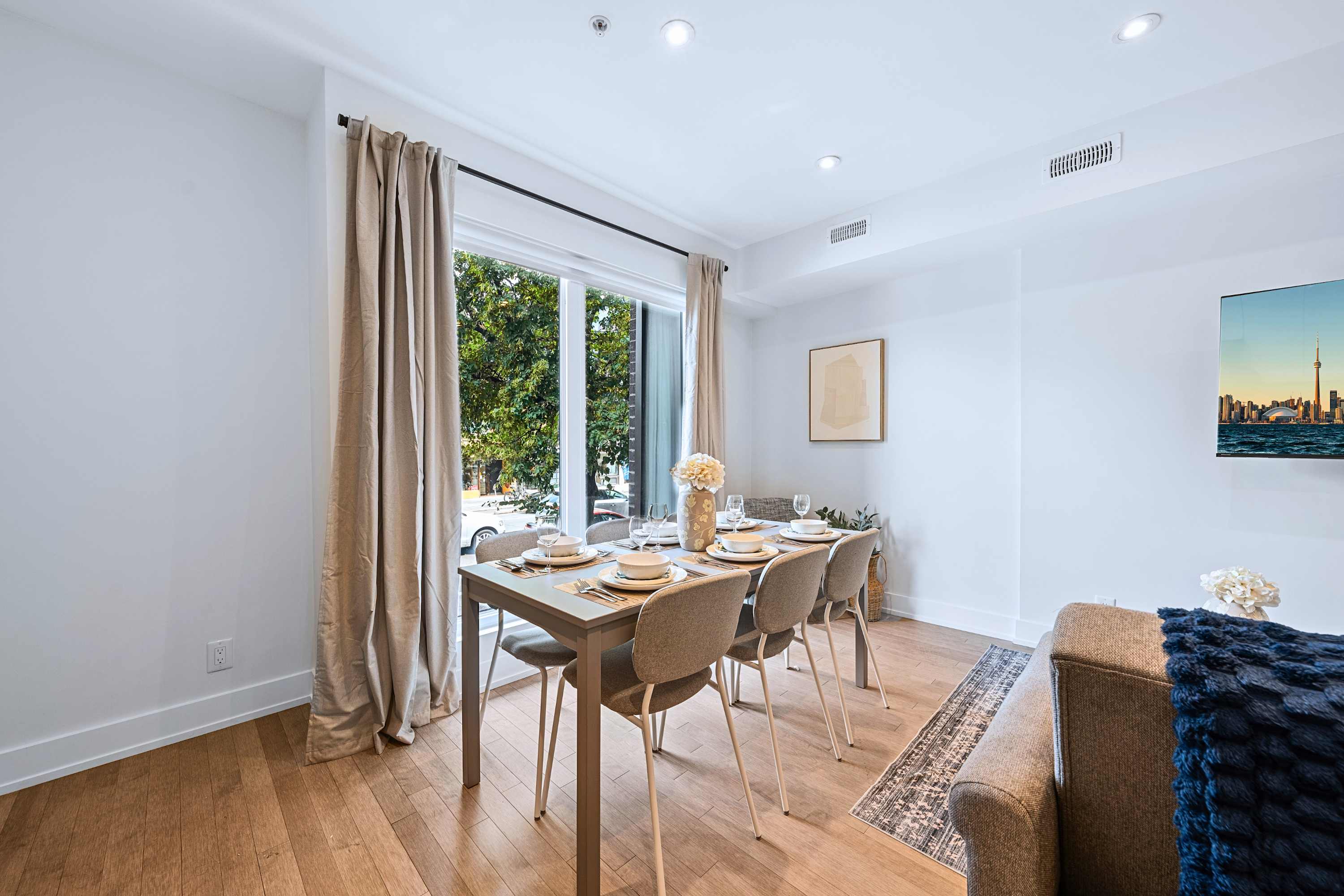 Westend Suite Near High Park Bloor West | Photo 20
