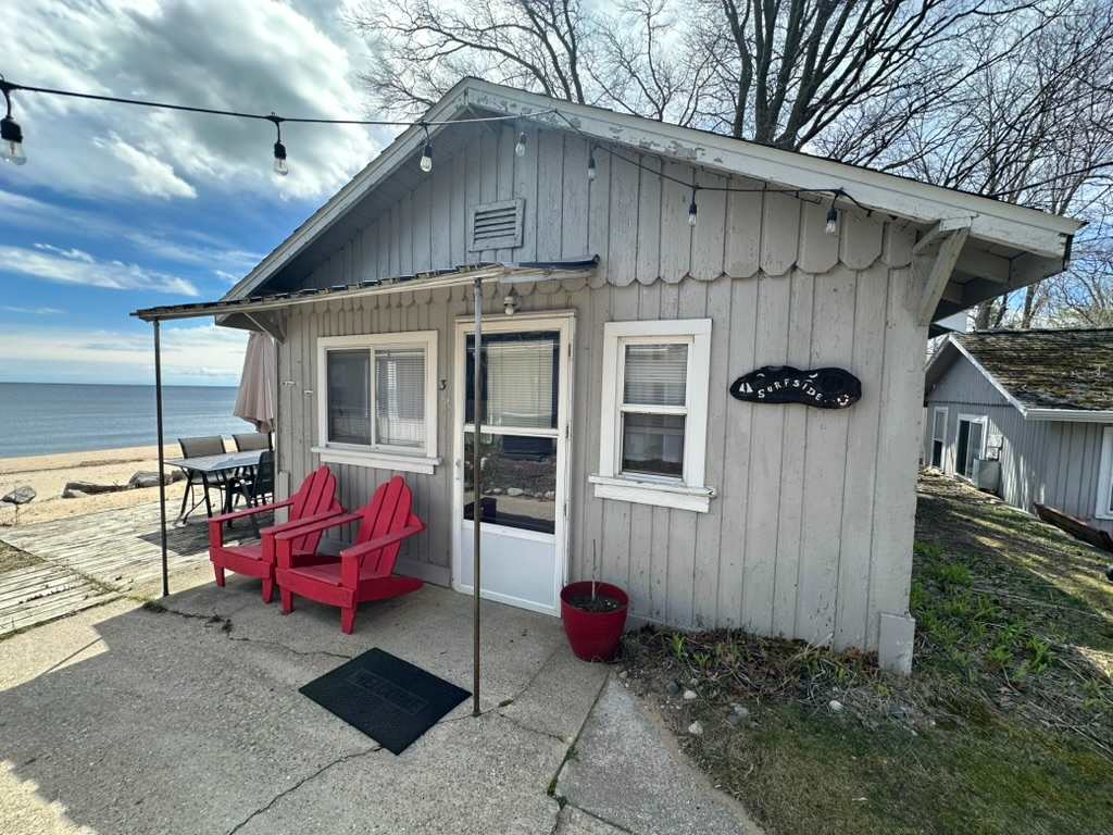 Anchorage Lakeview Cottage