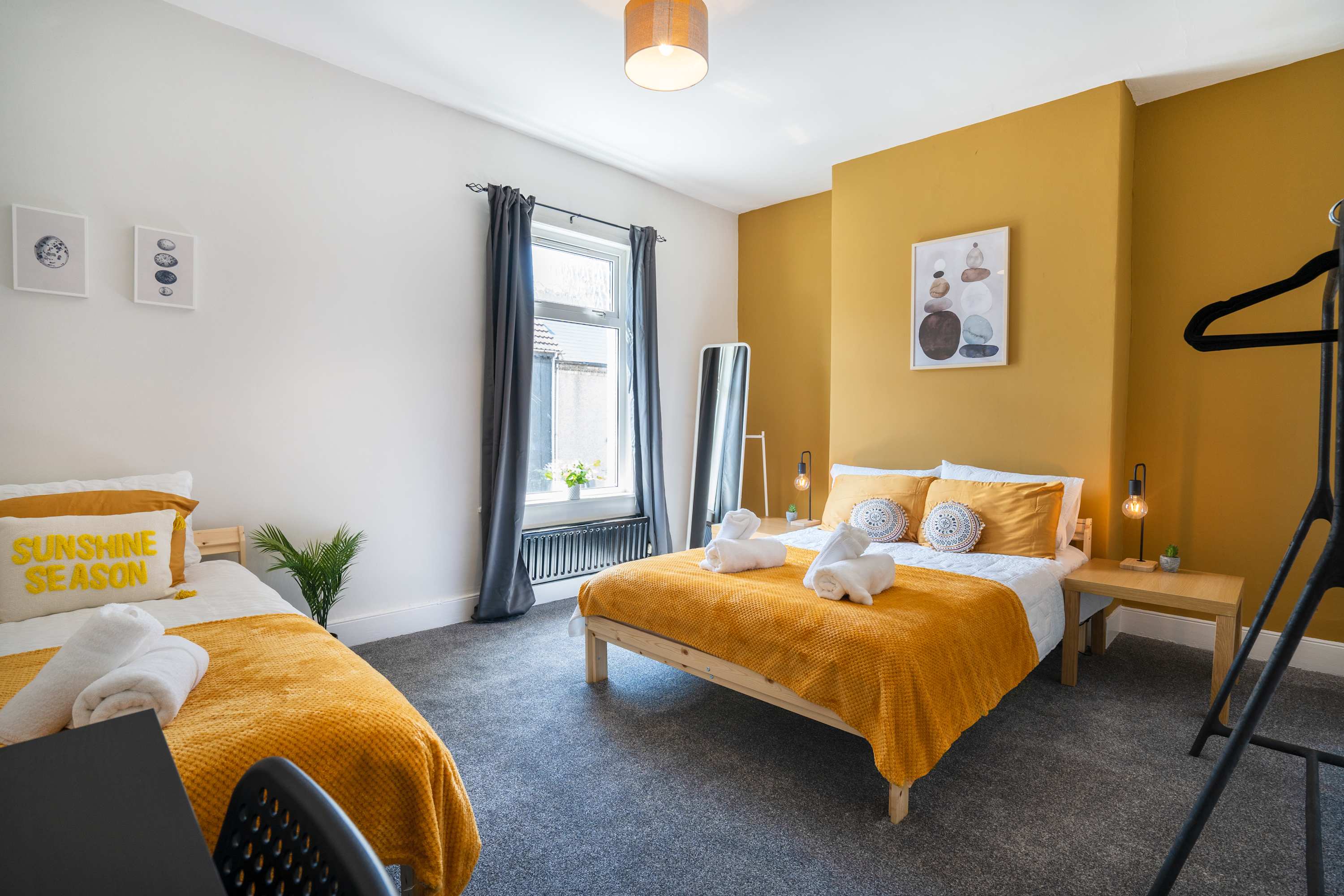 Stylish House In Bishop Auckland, Wifi & Parking