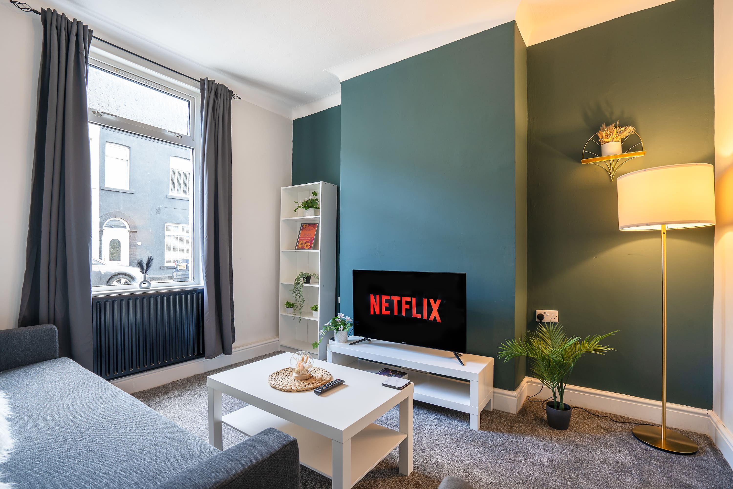 Stylish House In Bishop Auckland, Wifi & Parking