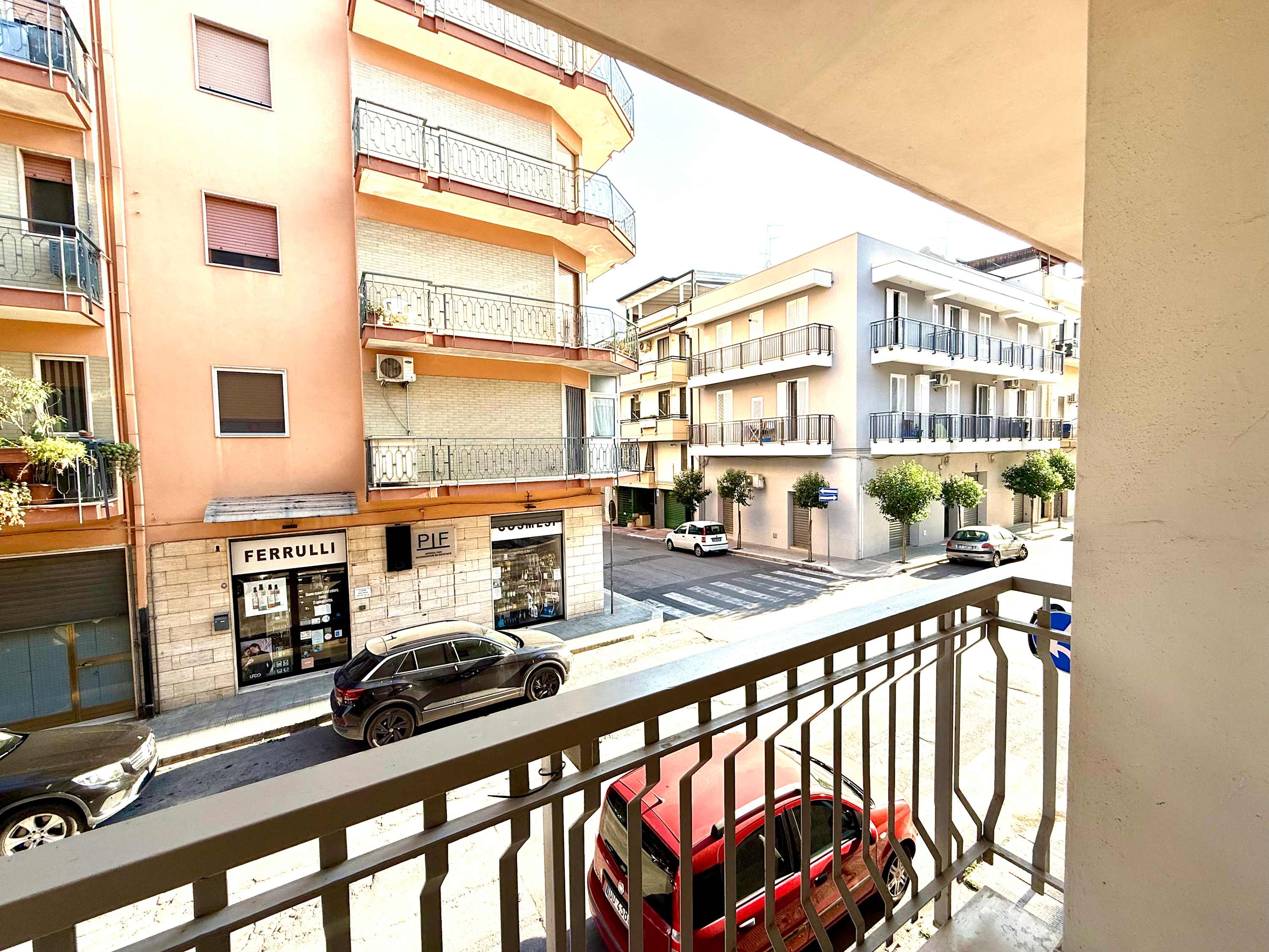 View 10