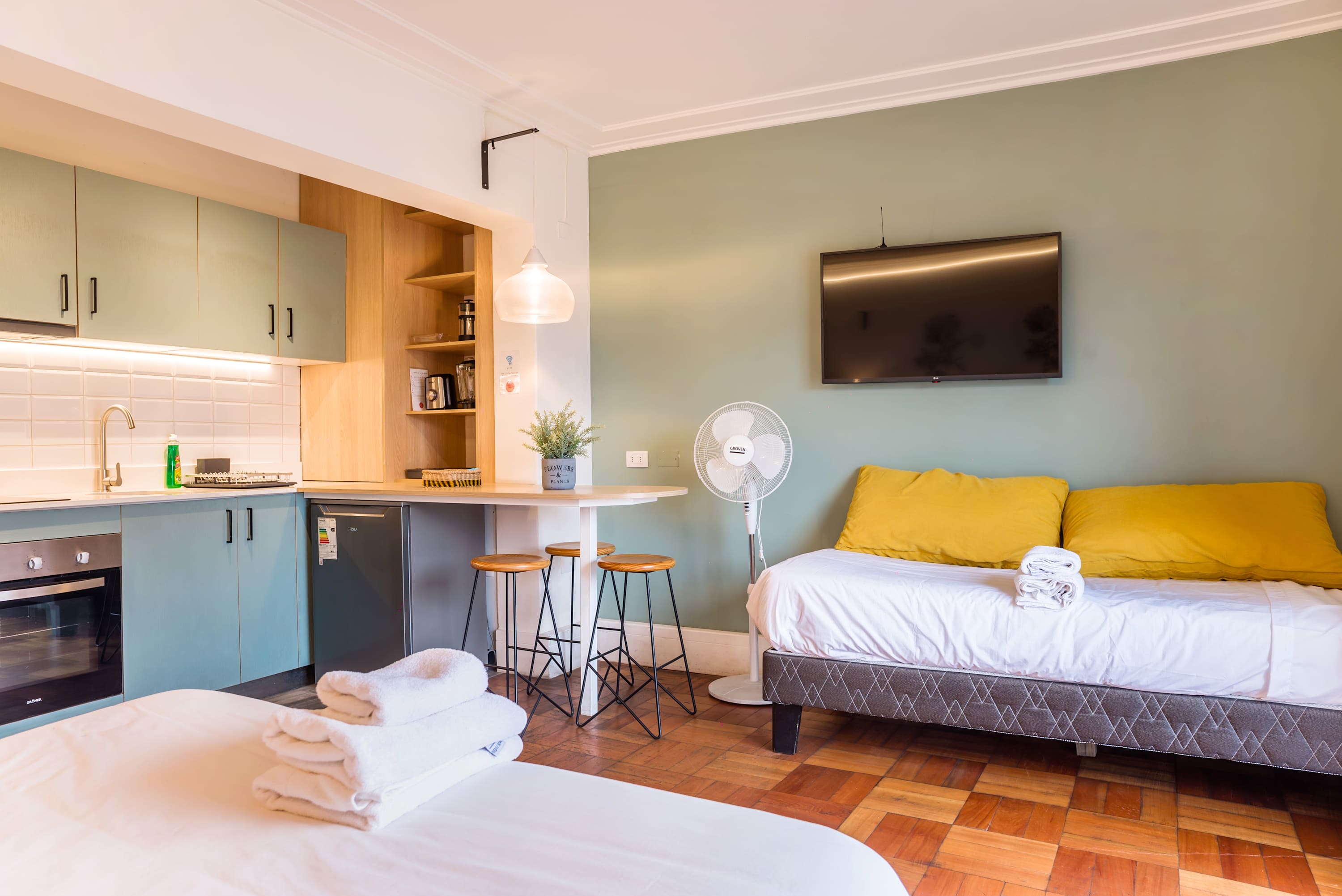 Cozy Studio in Providencia for Three 