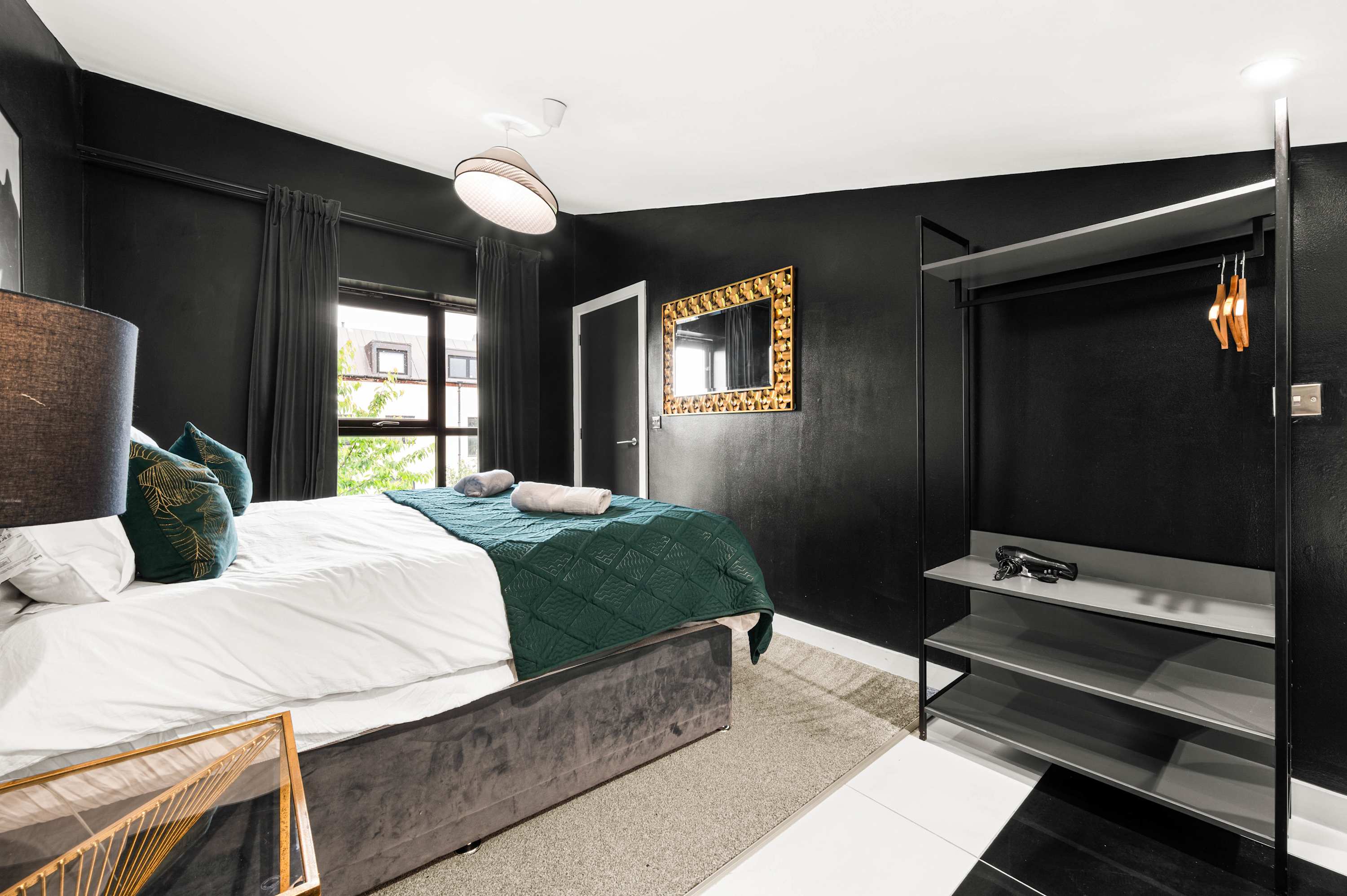 Salford Quays Luxury Safari Retreat – Free Parking in Cooke Place 21 M5 3LJ - Property image 67 - VivreStays
