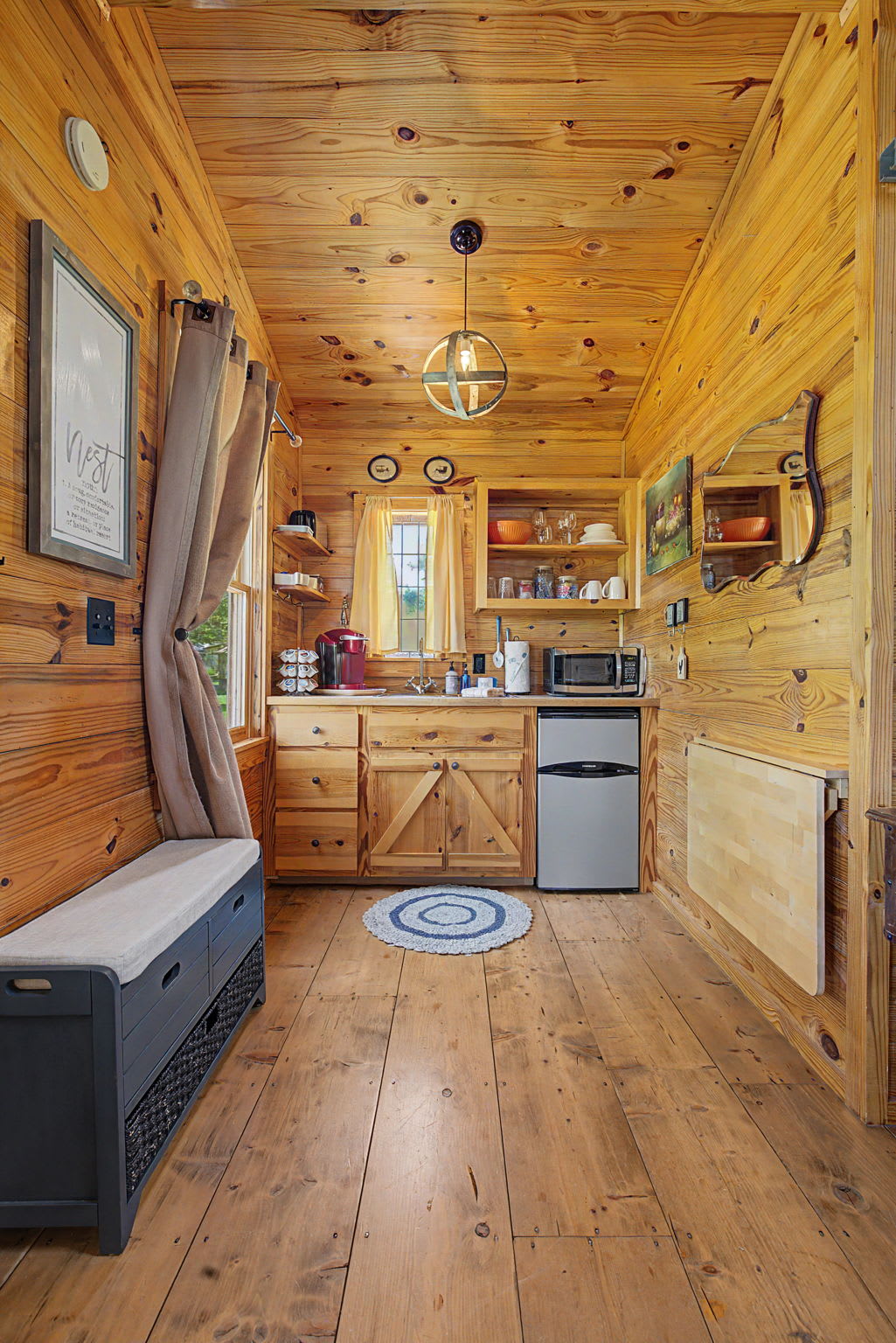 Cabins Out Back-Nest | Photo 12