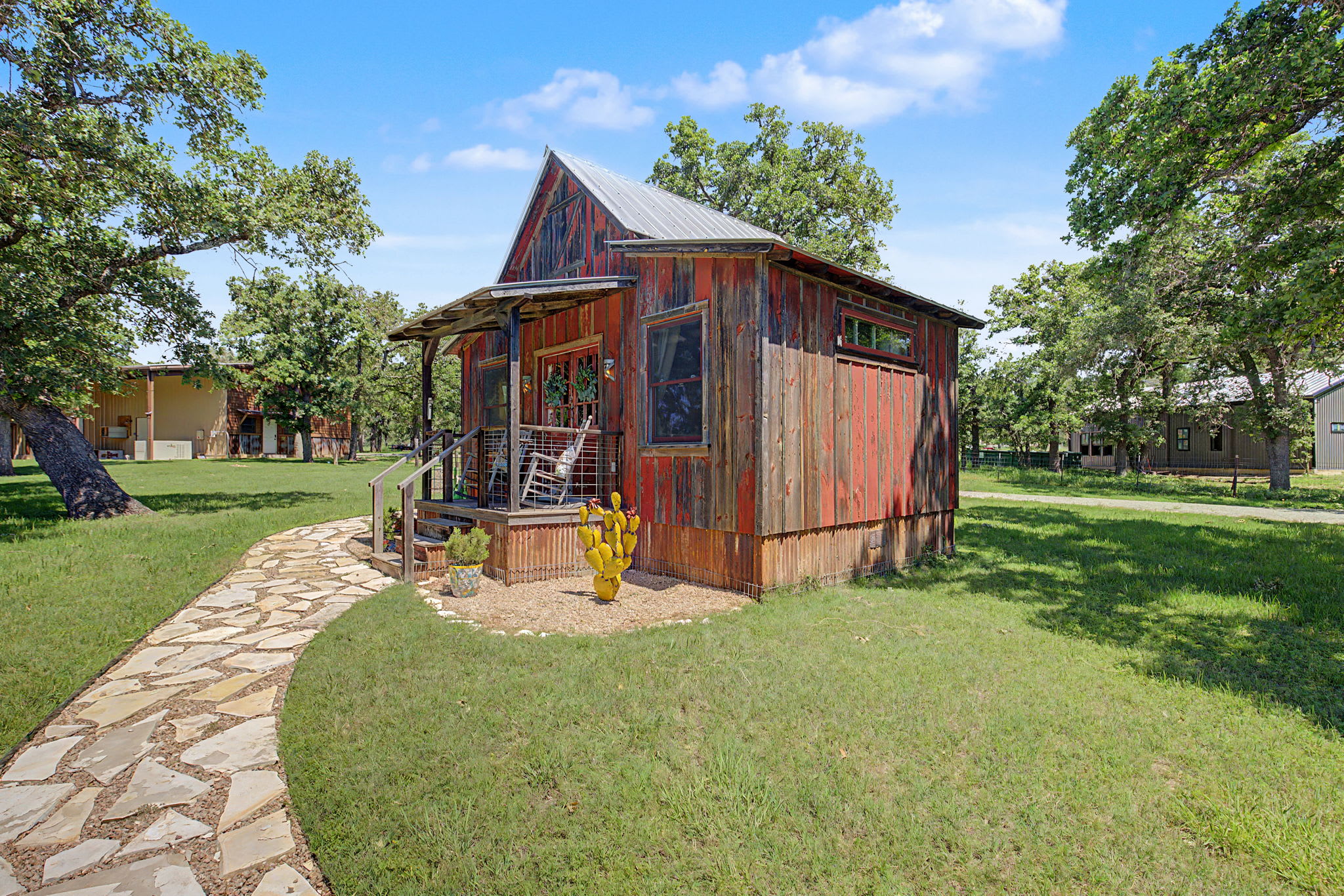 Cabins Out Back-Nest | Photo 25
