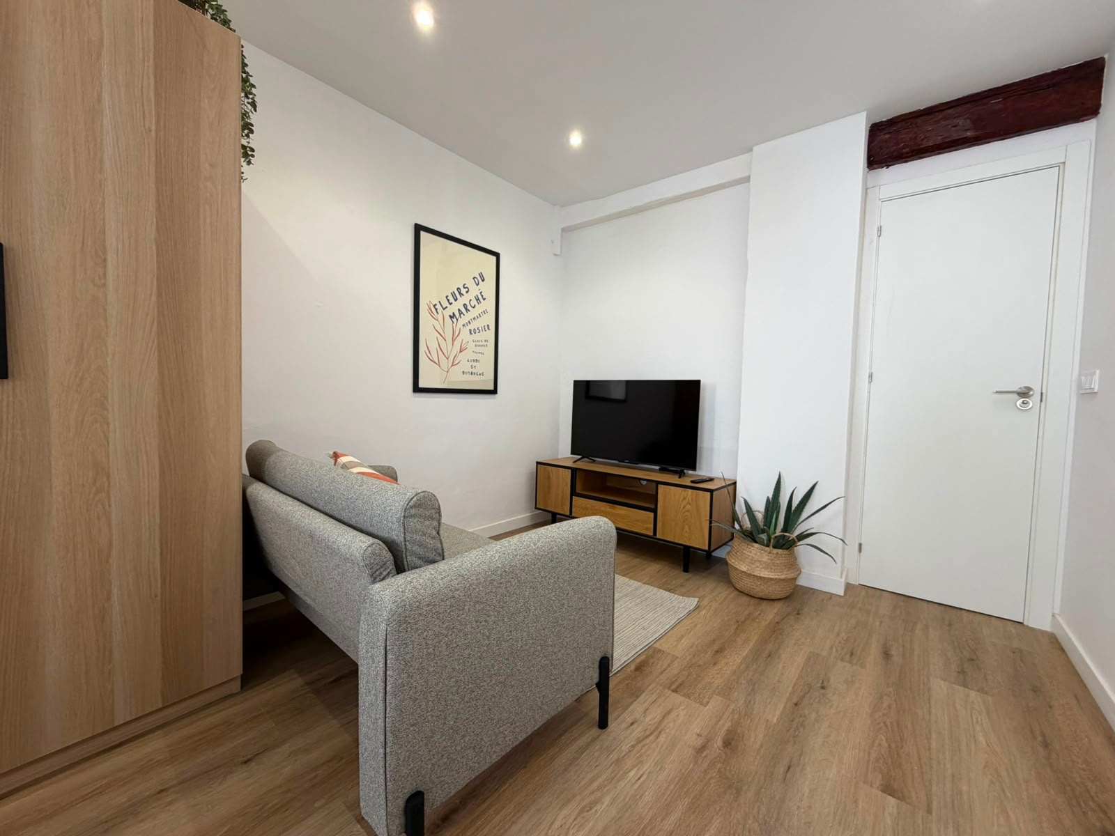 C/ de Quart, 125, Extramurs, 46008 València, Valencia, Spain
