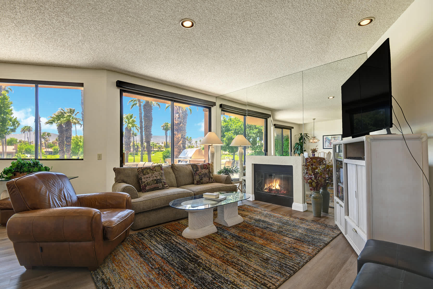 Exclusive 2BR, Golf Views & Private BBQ