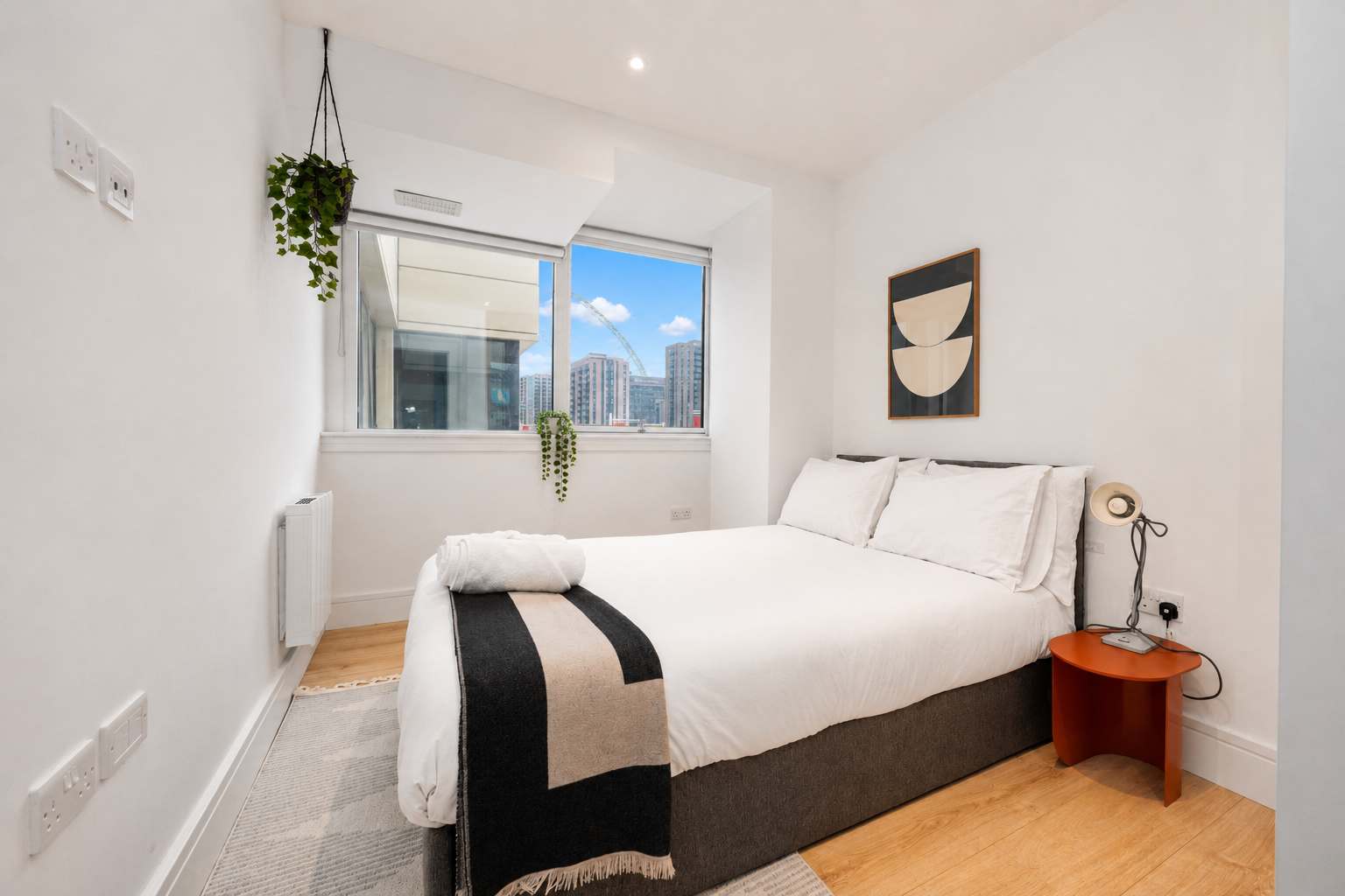 Wembley Stadium Apartment Gym, Wi-Fi, Co-working — London, England — vacation rental
