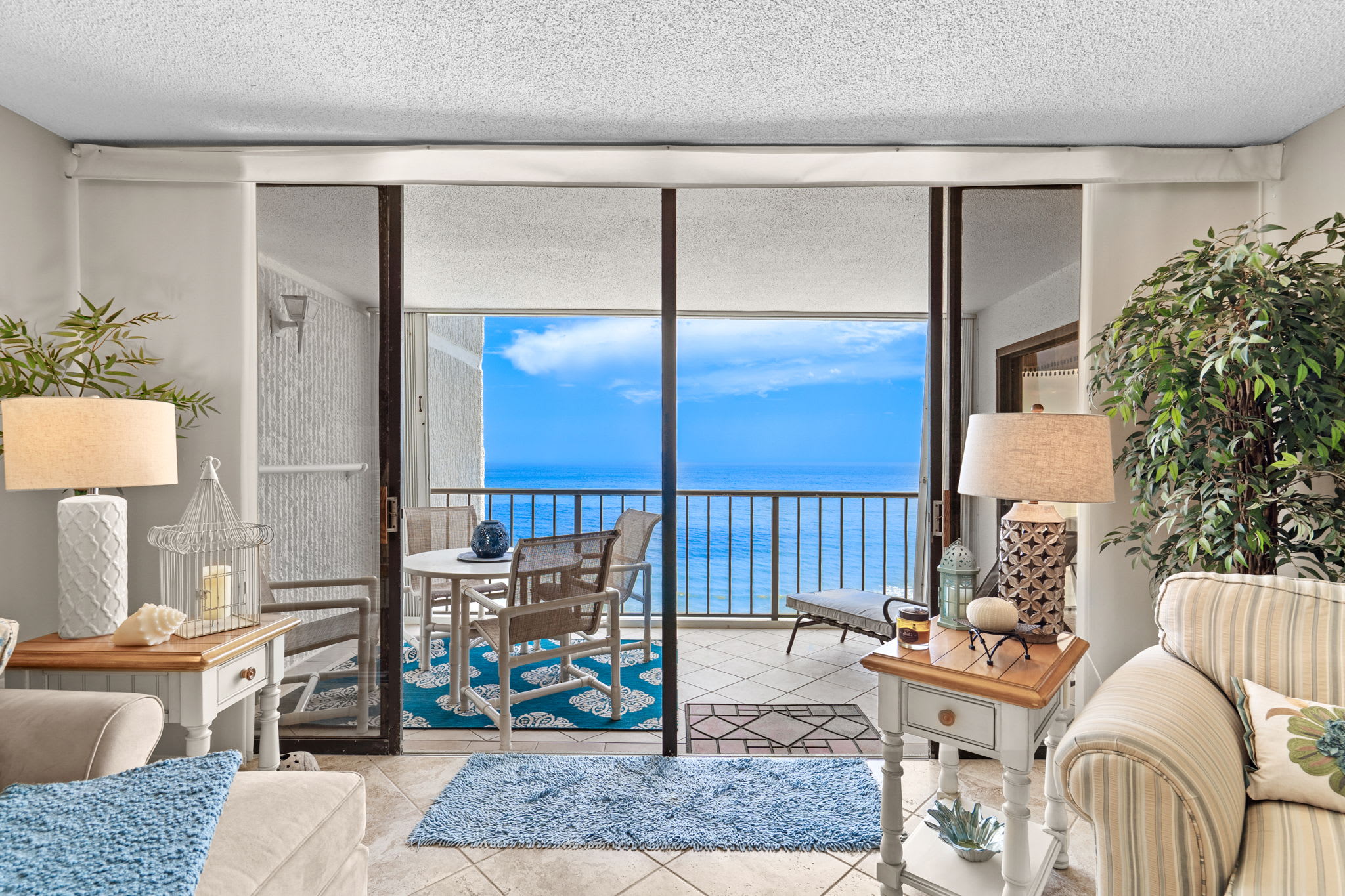 Brigadune Condos 15B Oceanfront | Photo 23