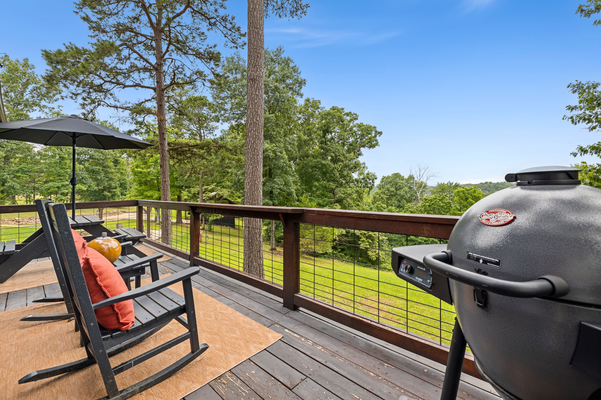 Pine Haven-Serene & Natural Cabin-7 mi to Downtown