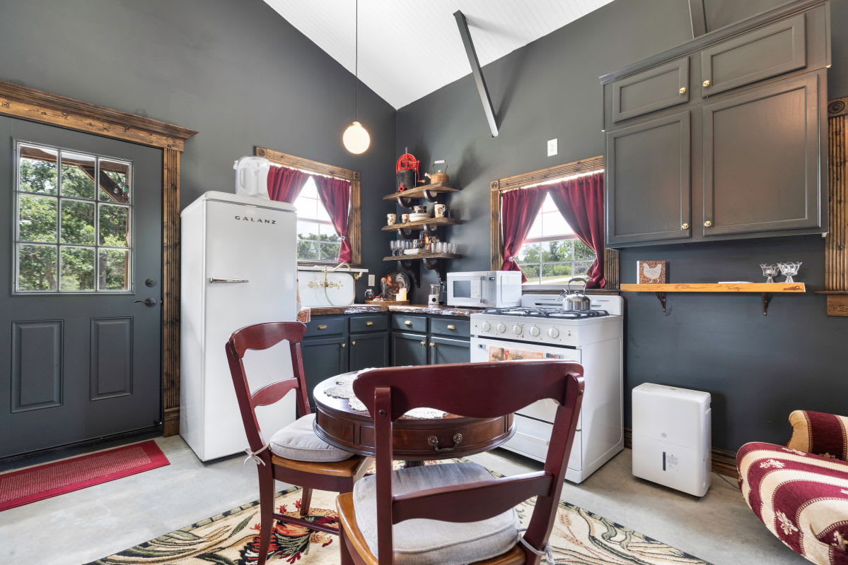 The Stargazer Cabin - A Boutique Hill Country Retreat | Photo 6