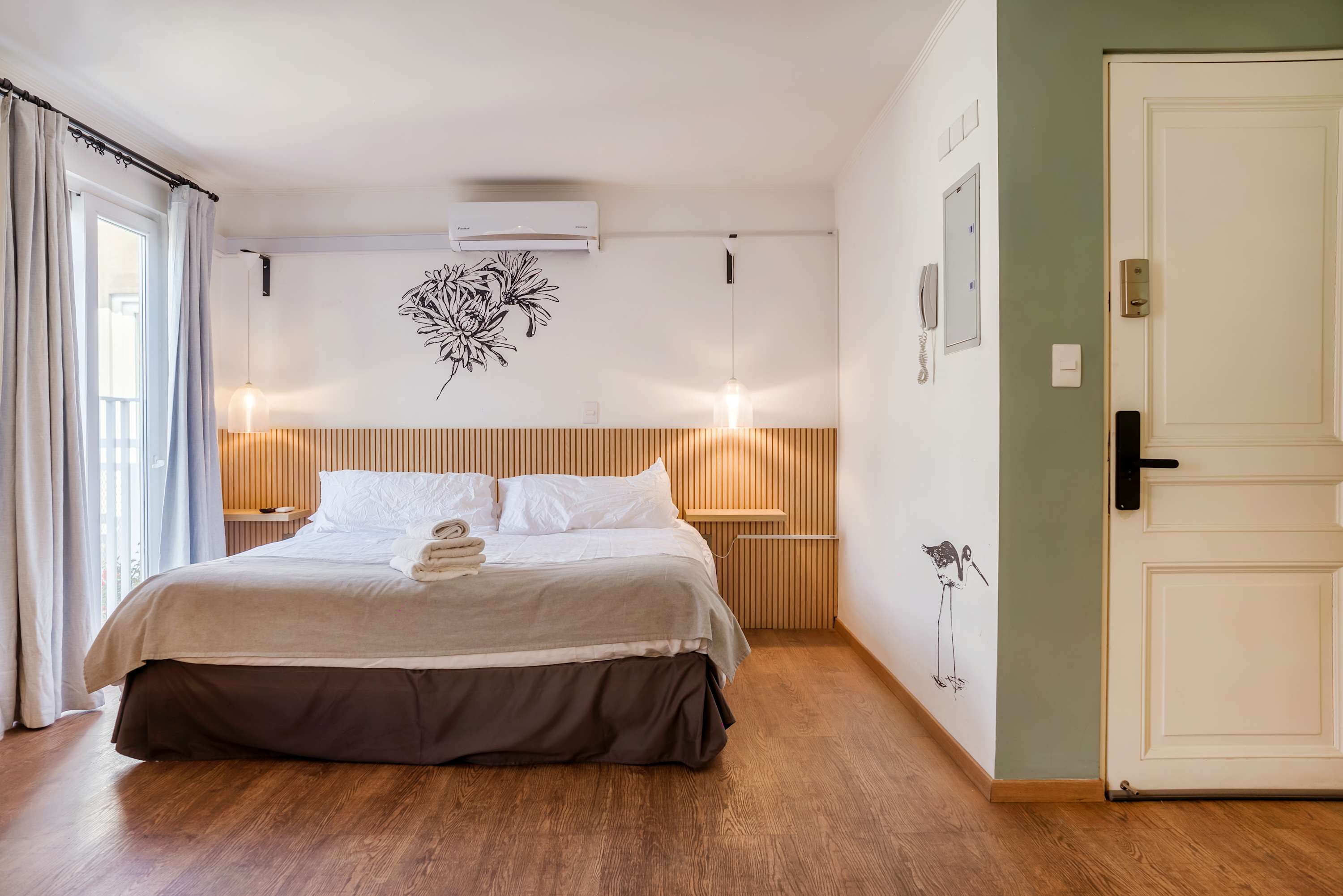 Trendy Bellavista Haven for 2 – Perfect Location!