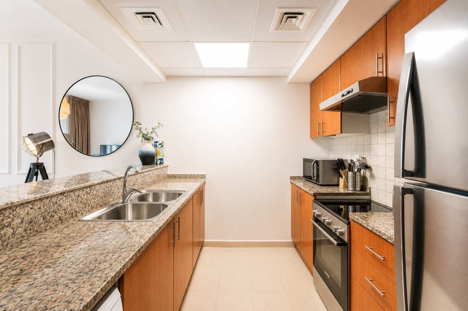 The Greens: Modern 1-Bedroom Apartment - Image 6