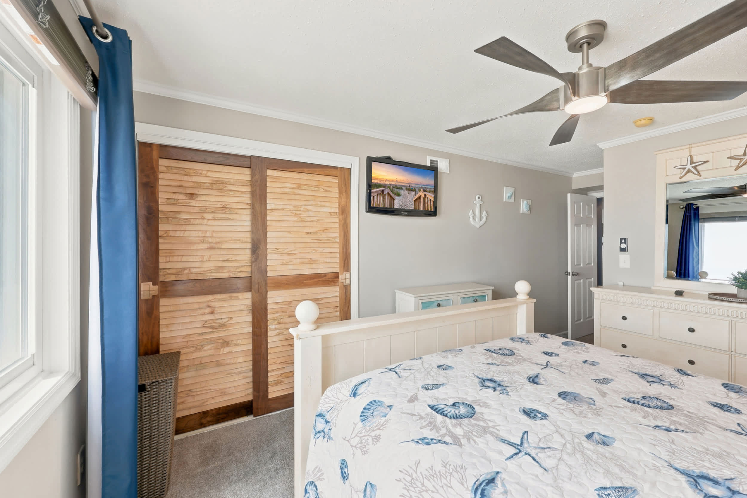 Saltwater Sunrise Oceanfront Condo