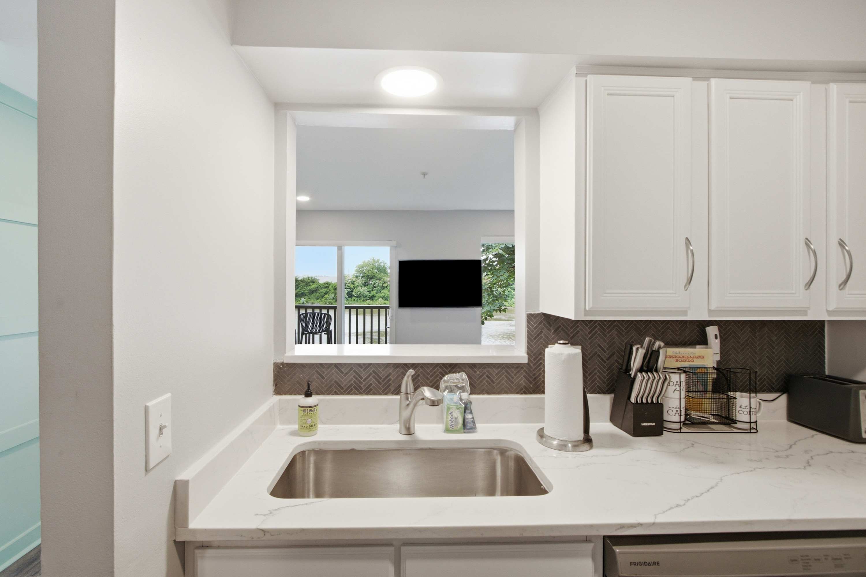 The Cumberland Condo – photo 4
