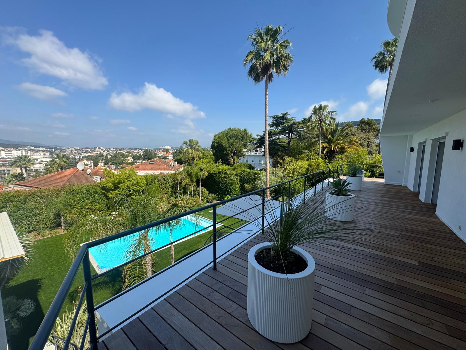 View 8