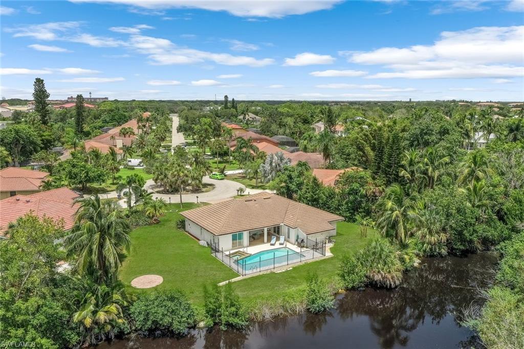Upscale Bonita Springs Pool Spa Privacy