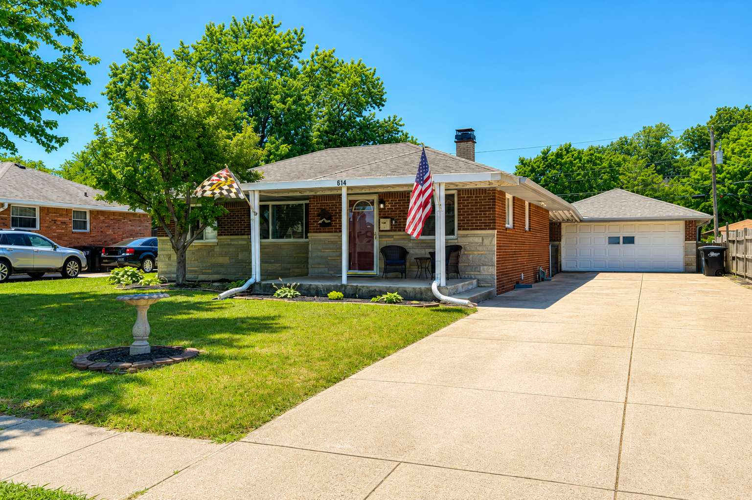 Garage and driveway parking for up to 4 cars