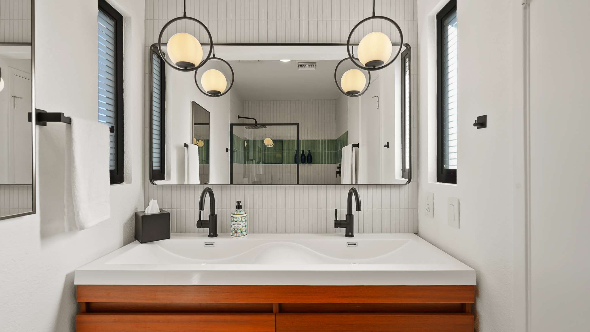 Guest Bathroom Sinks