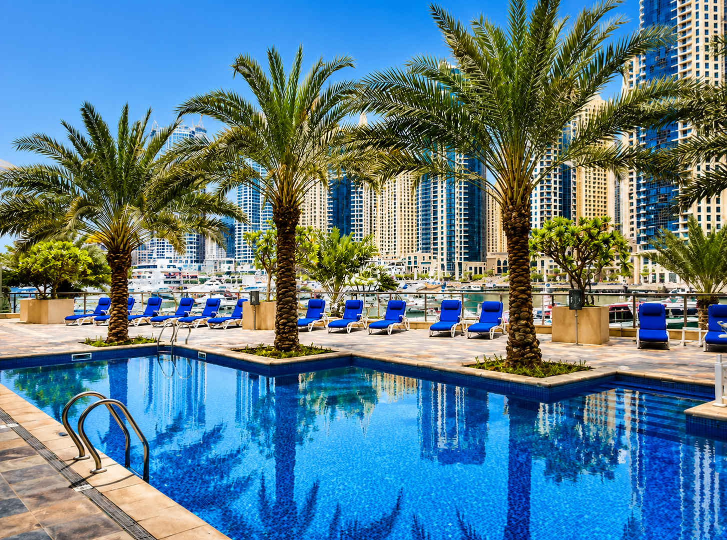 Dubai Marina 1BR Apartment with Gym & Pool - Image 20