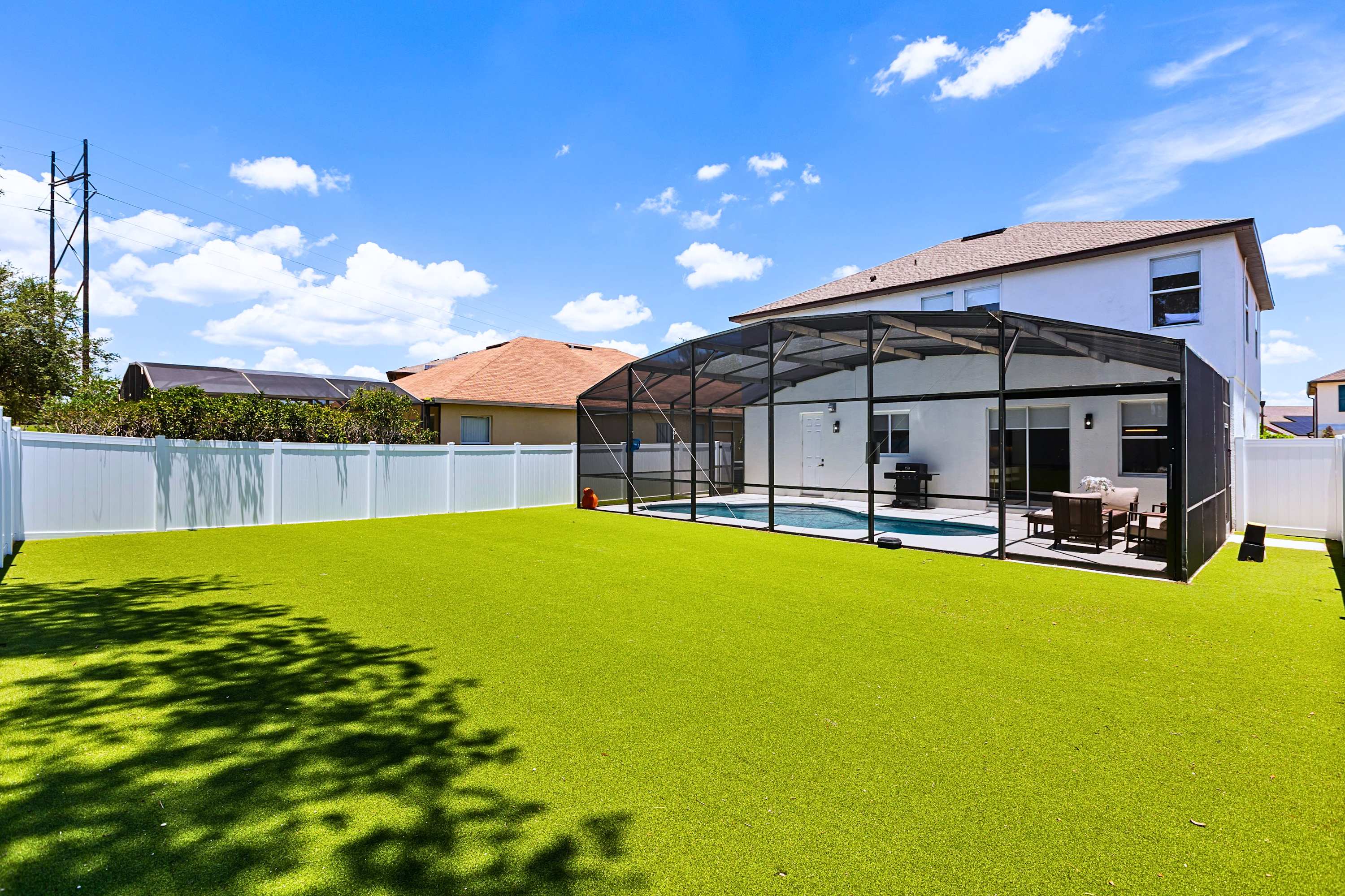 Pure relaxation for your guests. A beautifully screened pool perfect for peaceful sunny days