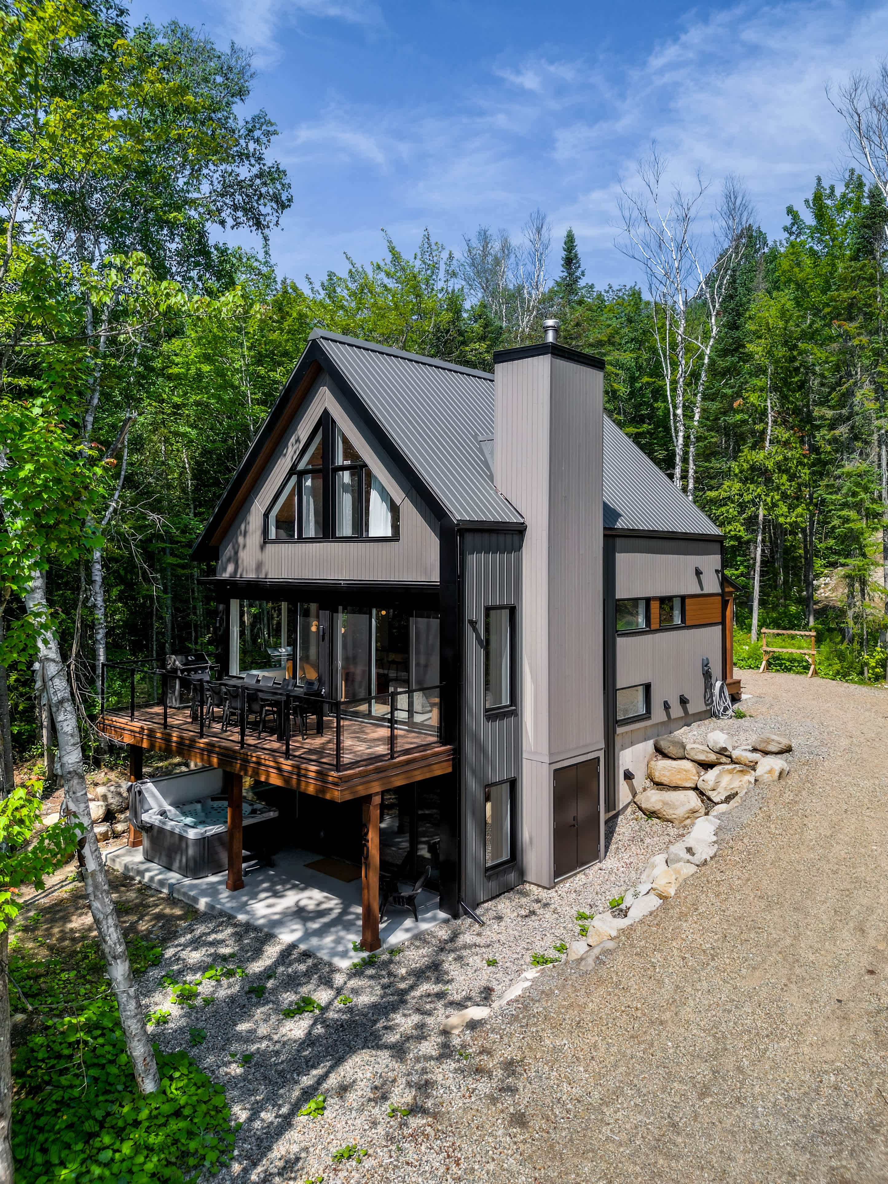 Chalet image 64
