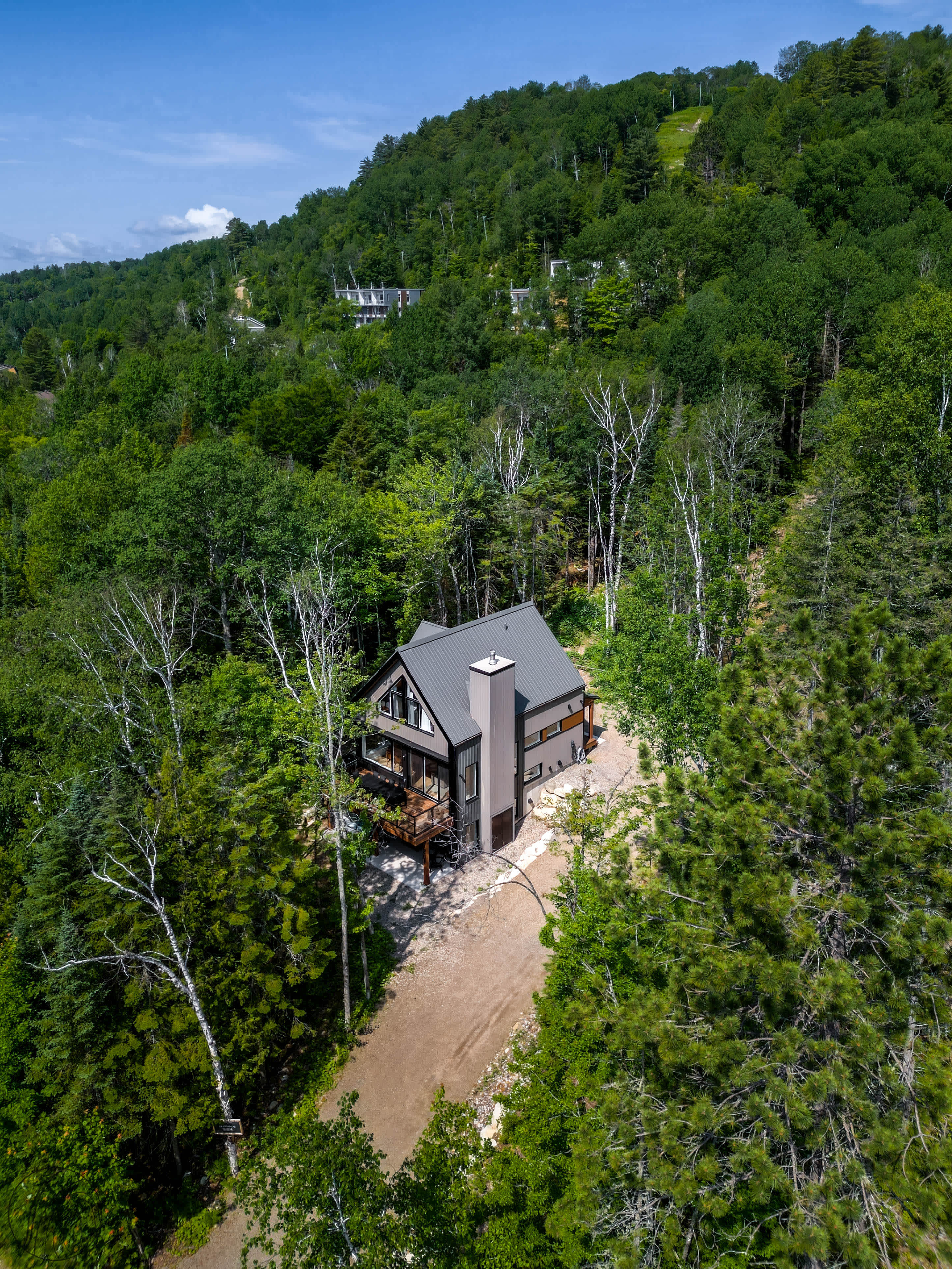 Chalet image 62