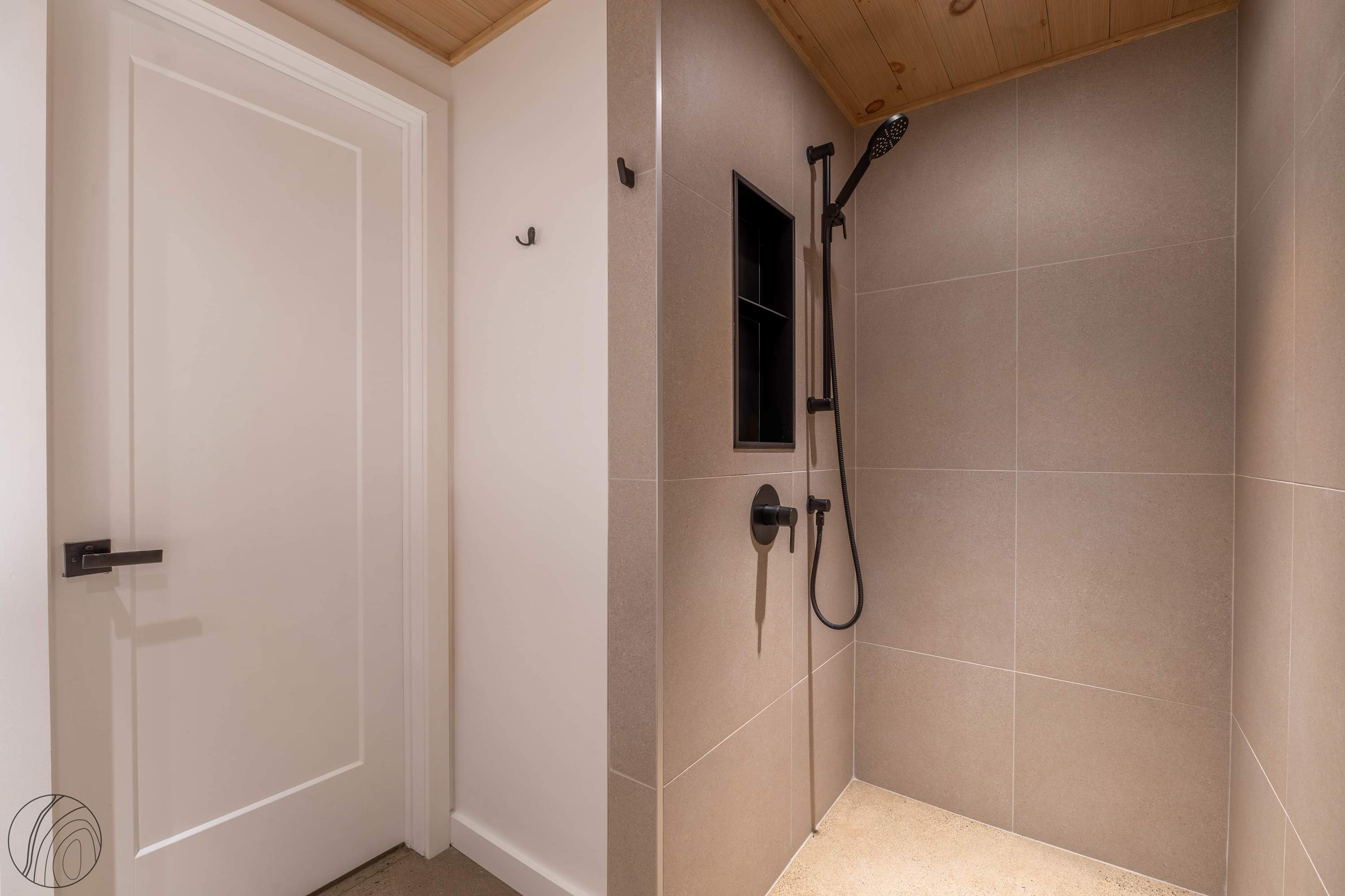 Chalet image 58