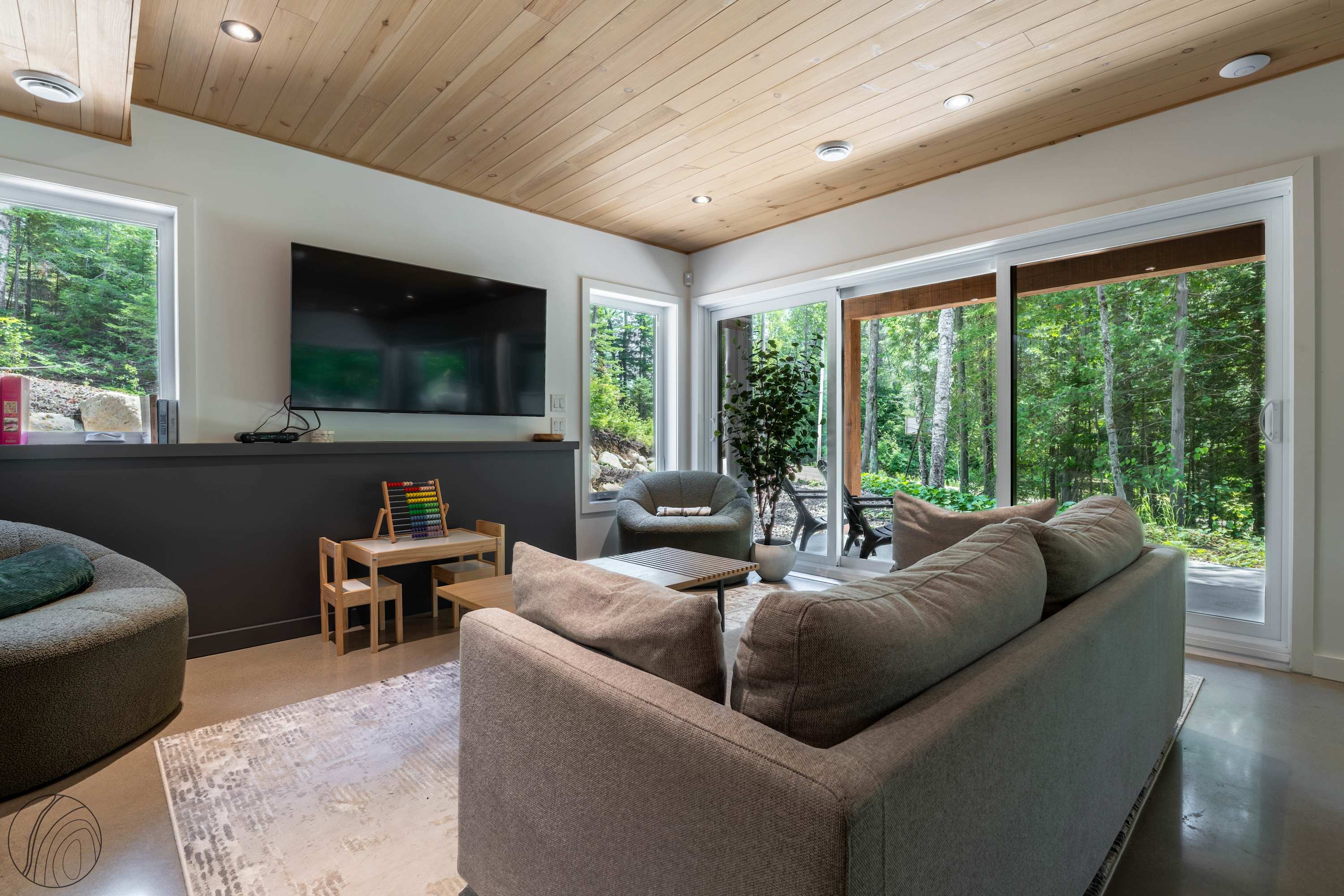 Chalet image 53