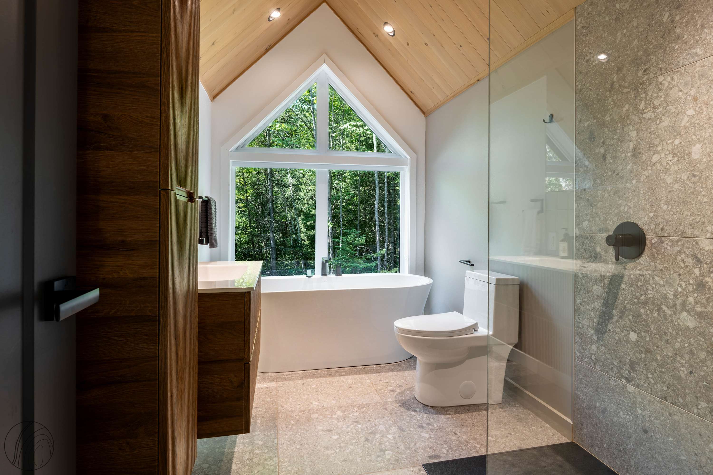 Chalet image 46