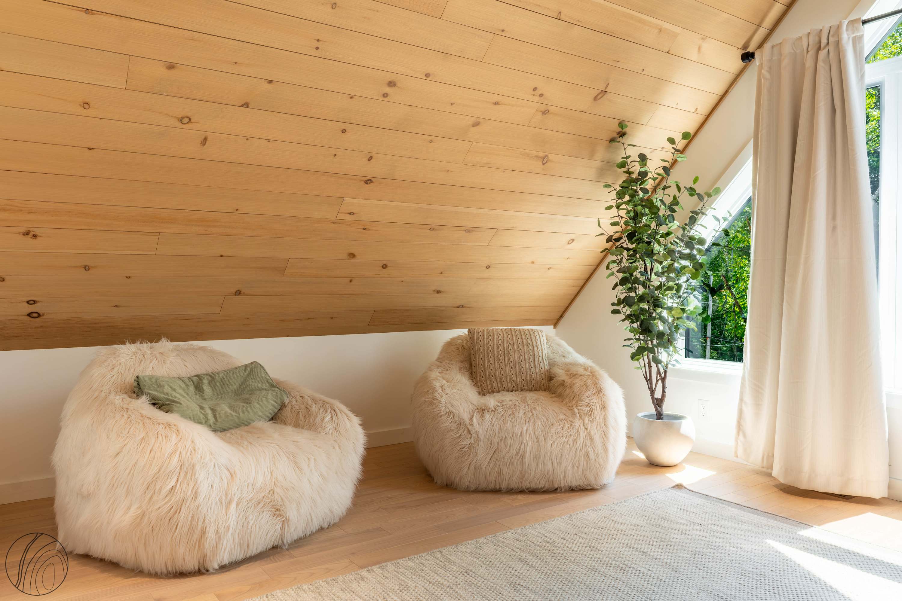 Chalet image 36