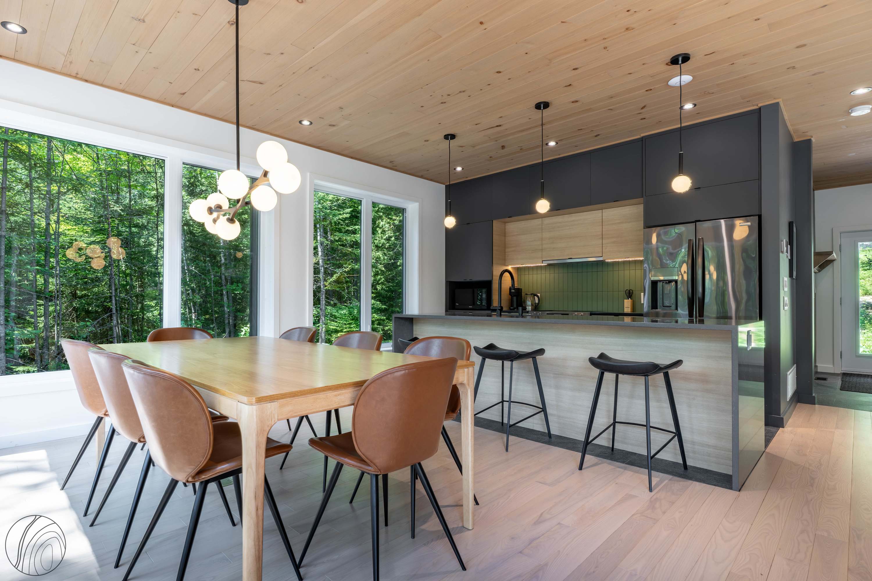 Chalet image 9
