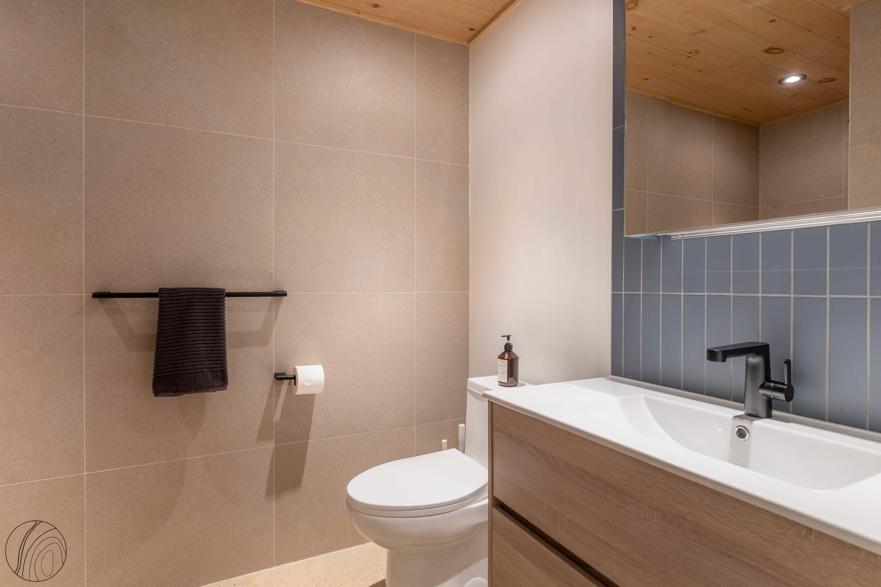 Chalet image 60