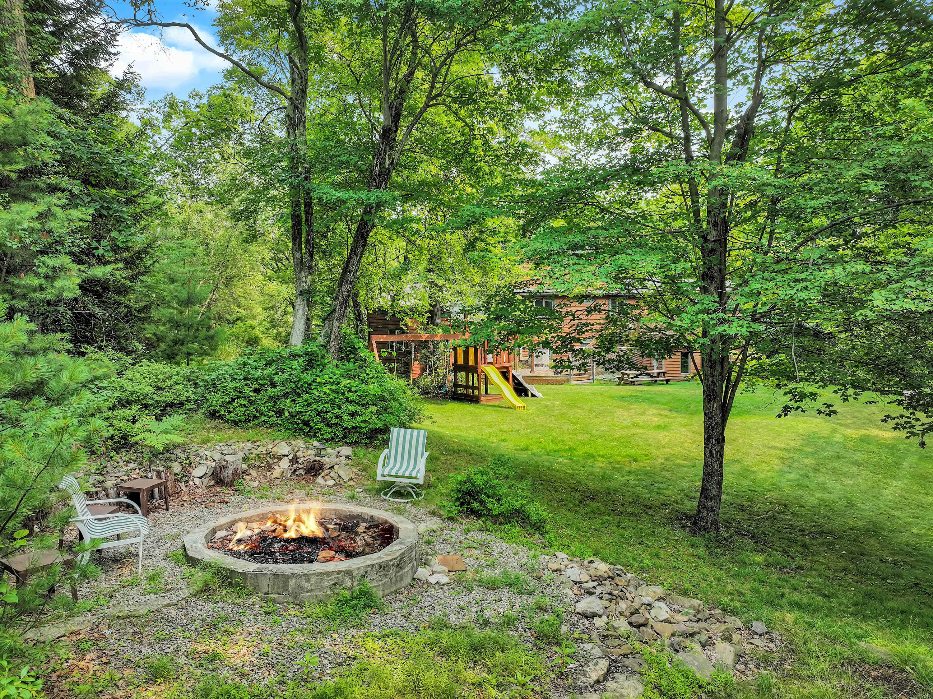 Pocono Cabin Retreat | Hot Tub |Firepit |Game Room