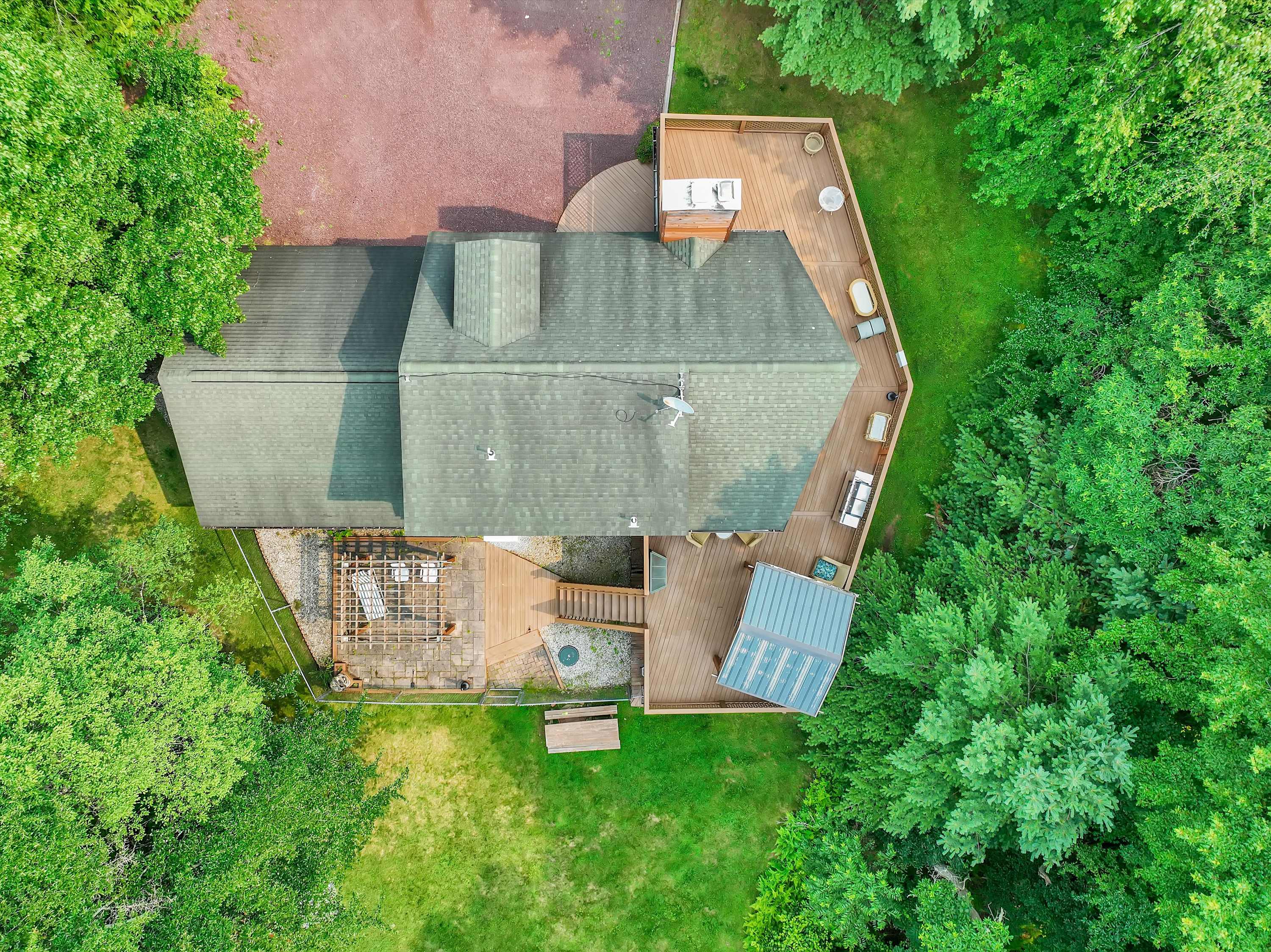 Pocono Cabin Retreat | Hot Tub |Firepit |Game Room
