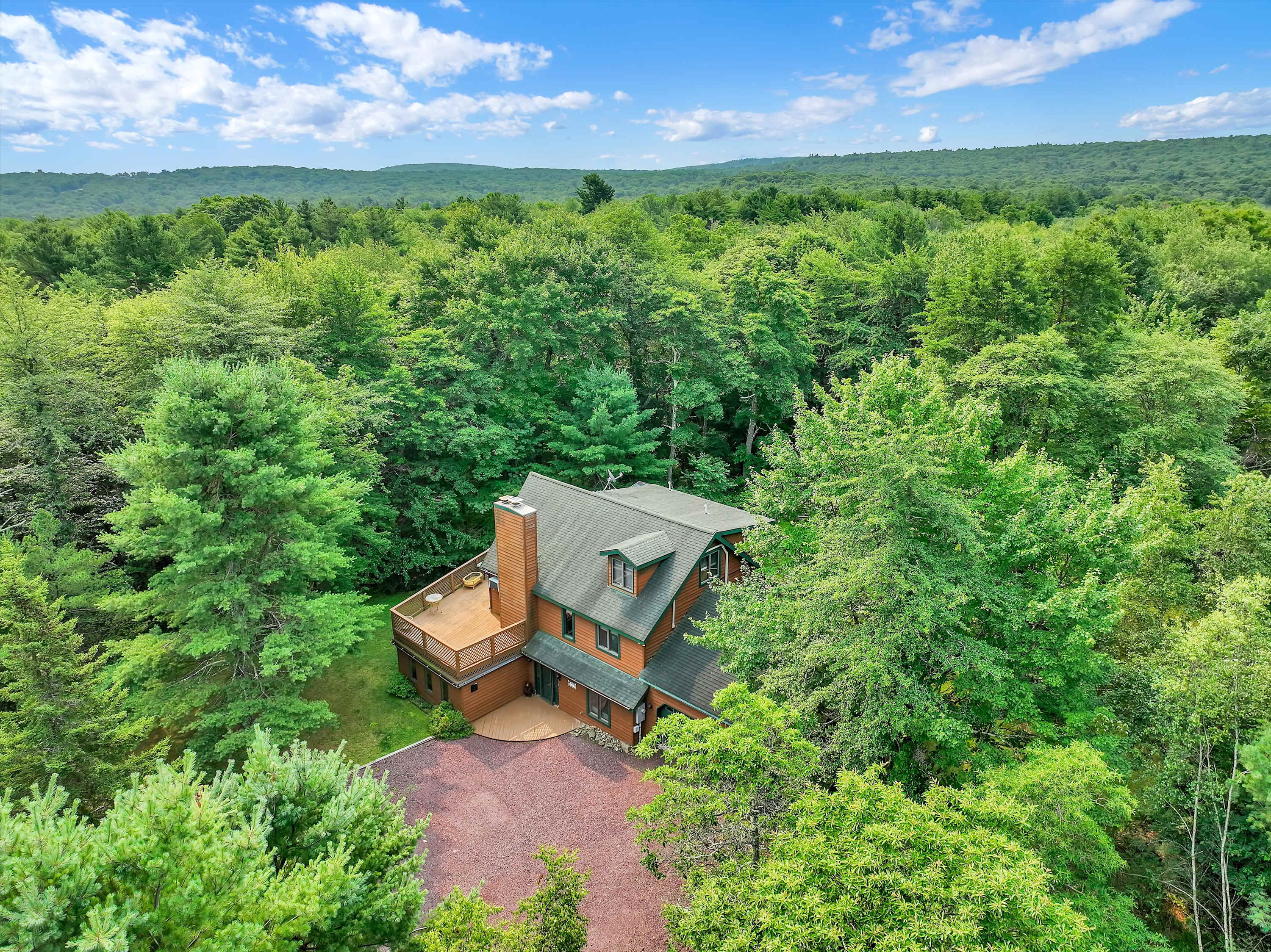 Pocono Cabin Retreat | Hot Tub |Firepit |Game Room