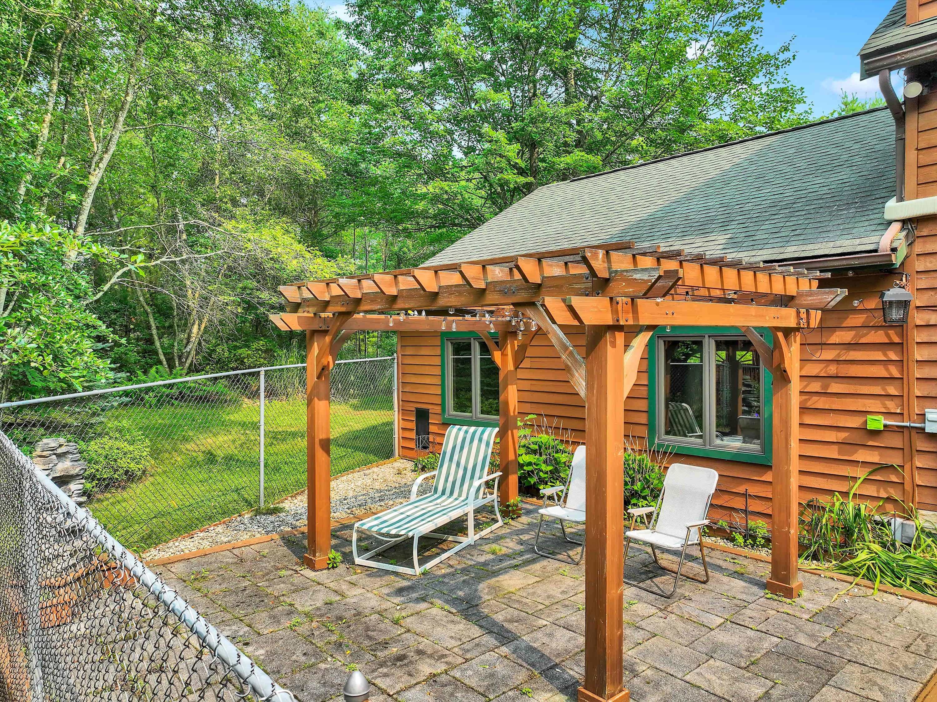 Pocono Cabin Retreat | Hot Tub |Firepit |Game Room
