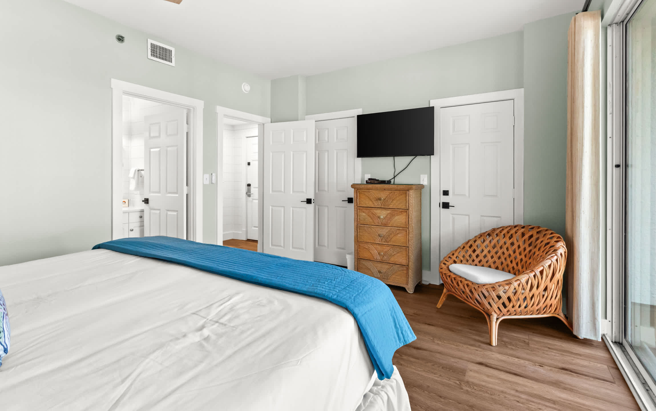 High Pointe Resort 131 | Photo 8